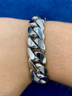 10K Gold & Diamonds Cuban Link Bracelet 16.7mm - additional product view 2
