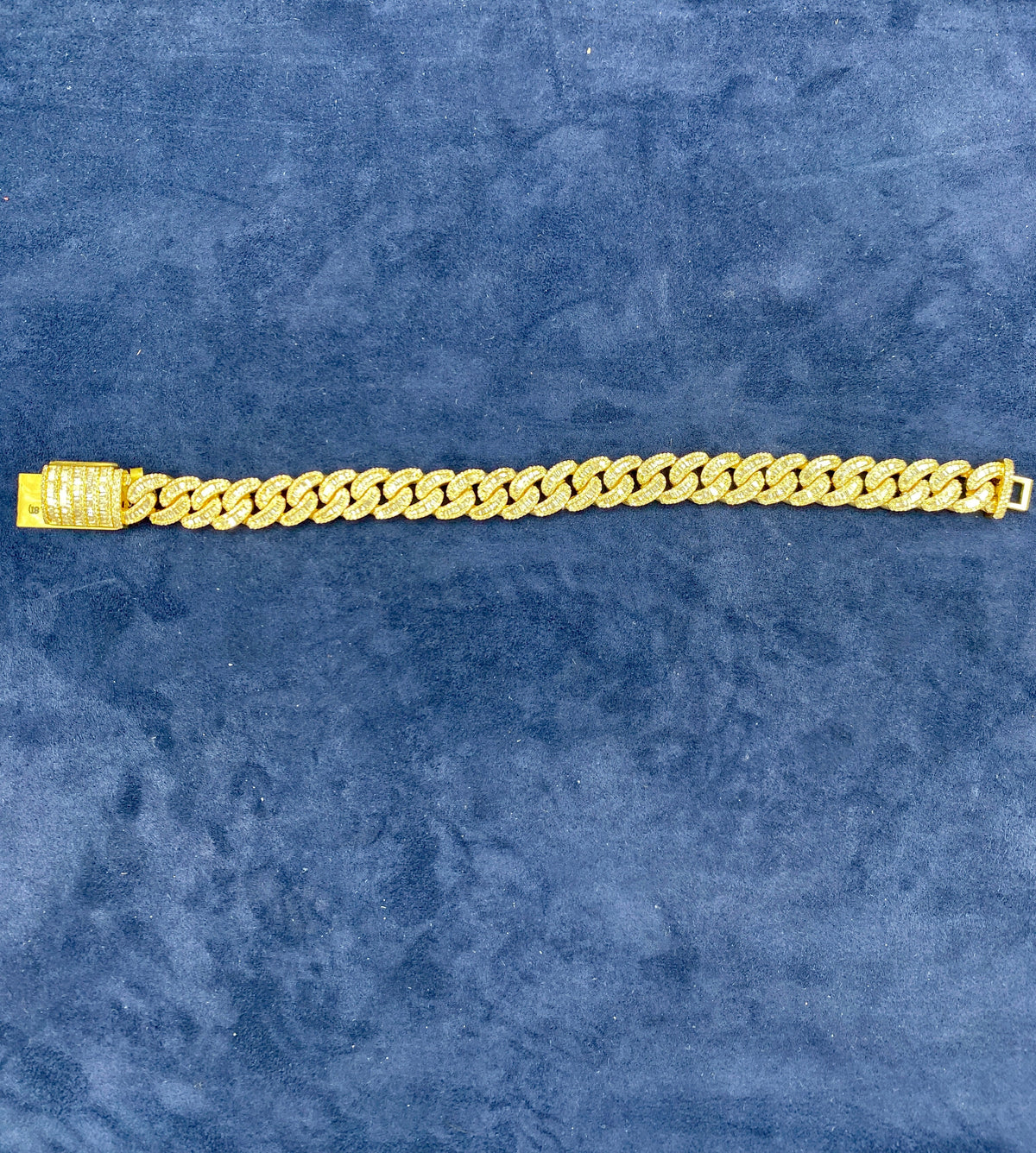 10K Gold and Diamonds Cuban Link 10mm Bracelet - additional product view 4