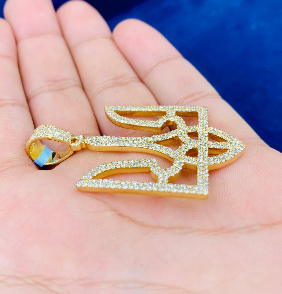 14K Gold Ukrainian Coat of Arms Diamond Pendant - additional product view 3