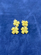 18K Gold Clover Diamond Earring - additional product view 4