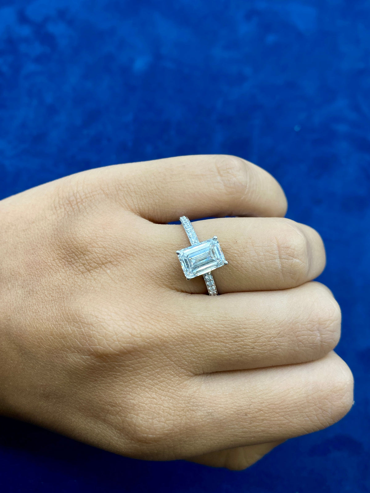 14K Gold Emarald Engagement Ring Lab Diamonds - additional product view 2
