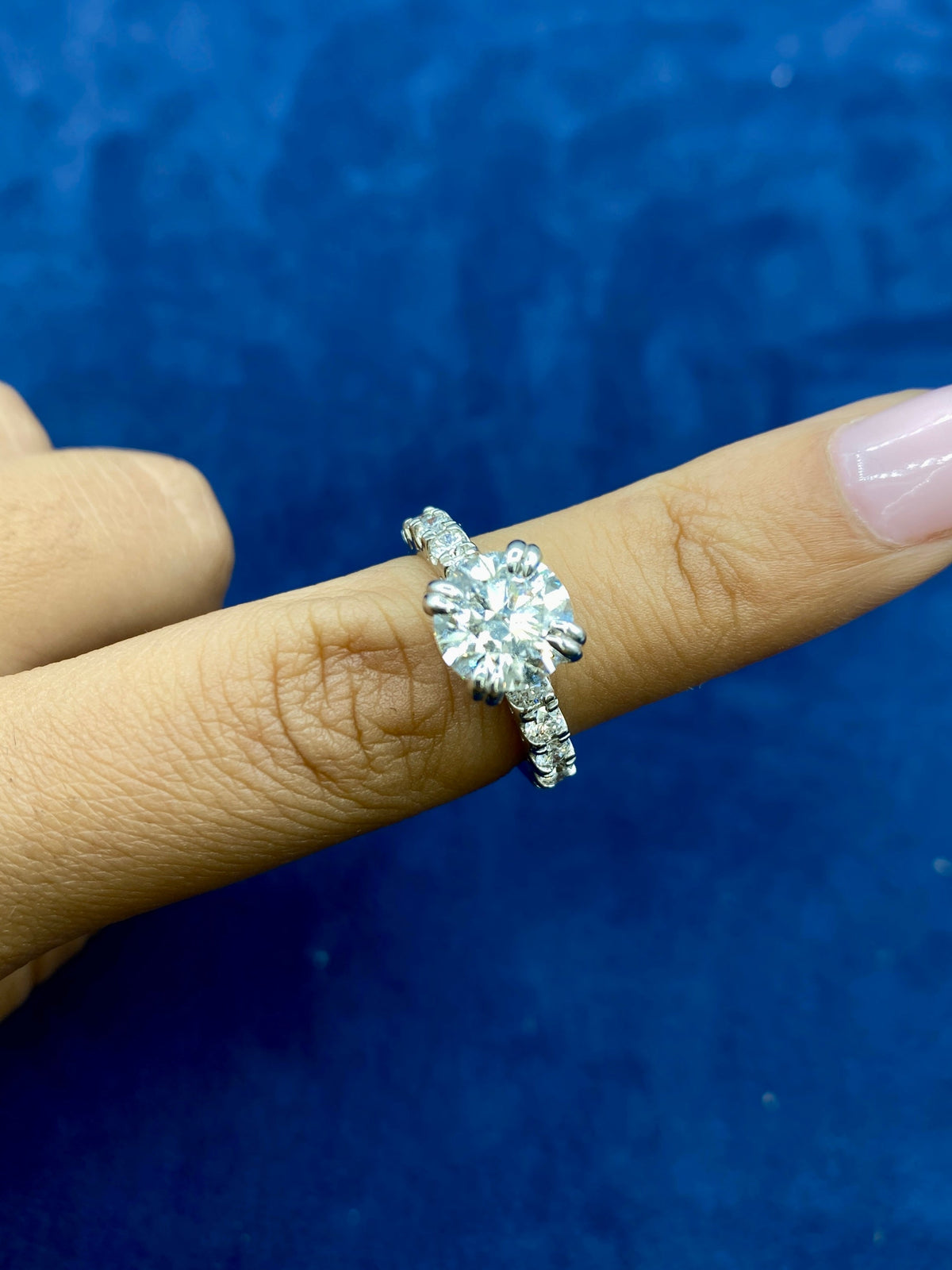 14K Gold Elegant Round Lab Diamond Engagement Ring - additional product view 4