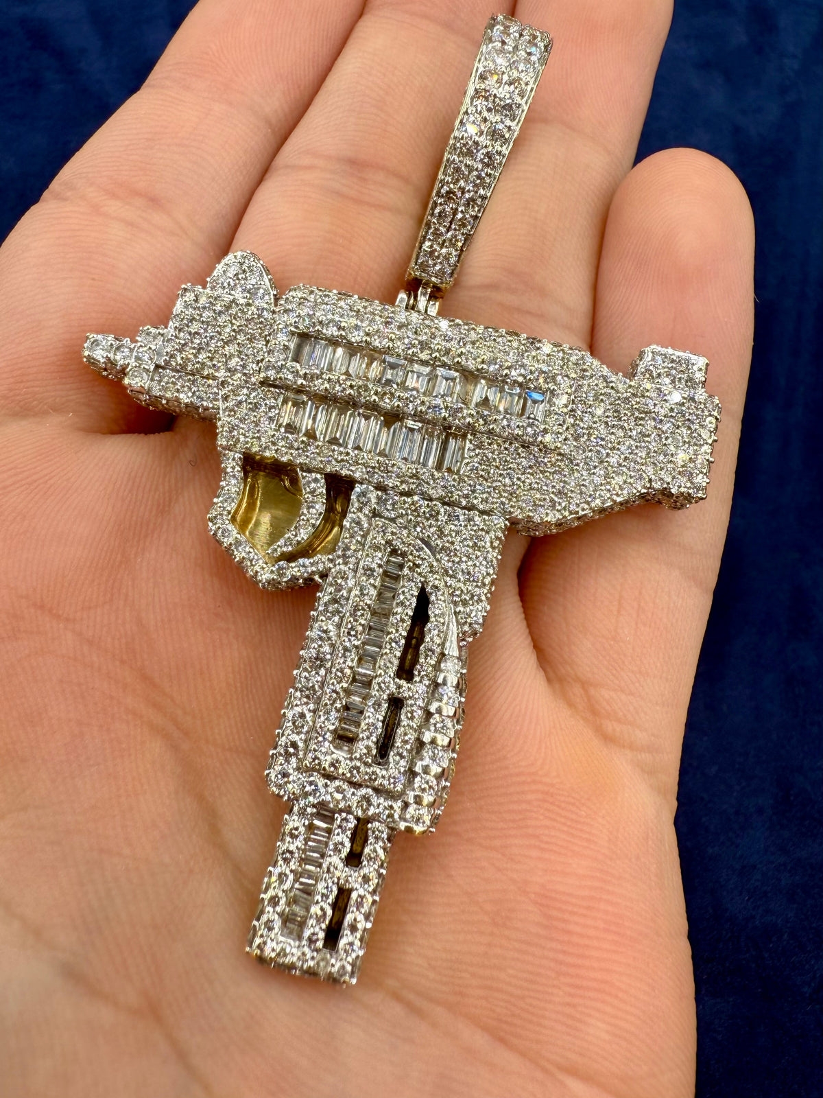 18K Gold and VS Diamond Jumbo Uzi Pendant - additional product view 3