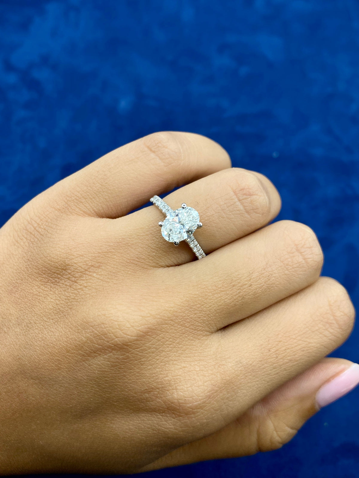 14K Gold Oval Shape Lab Diamonds Ring - main product photo