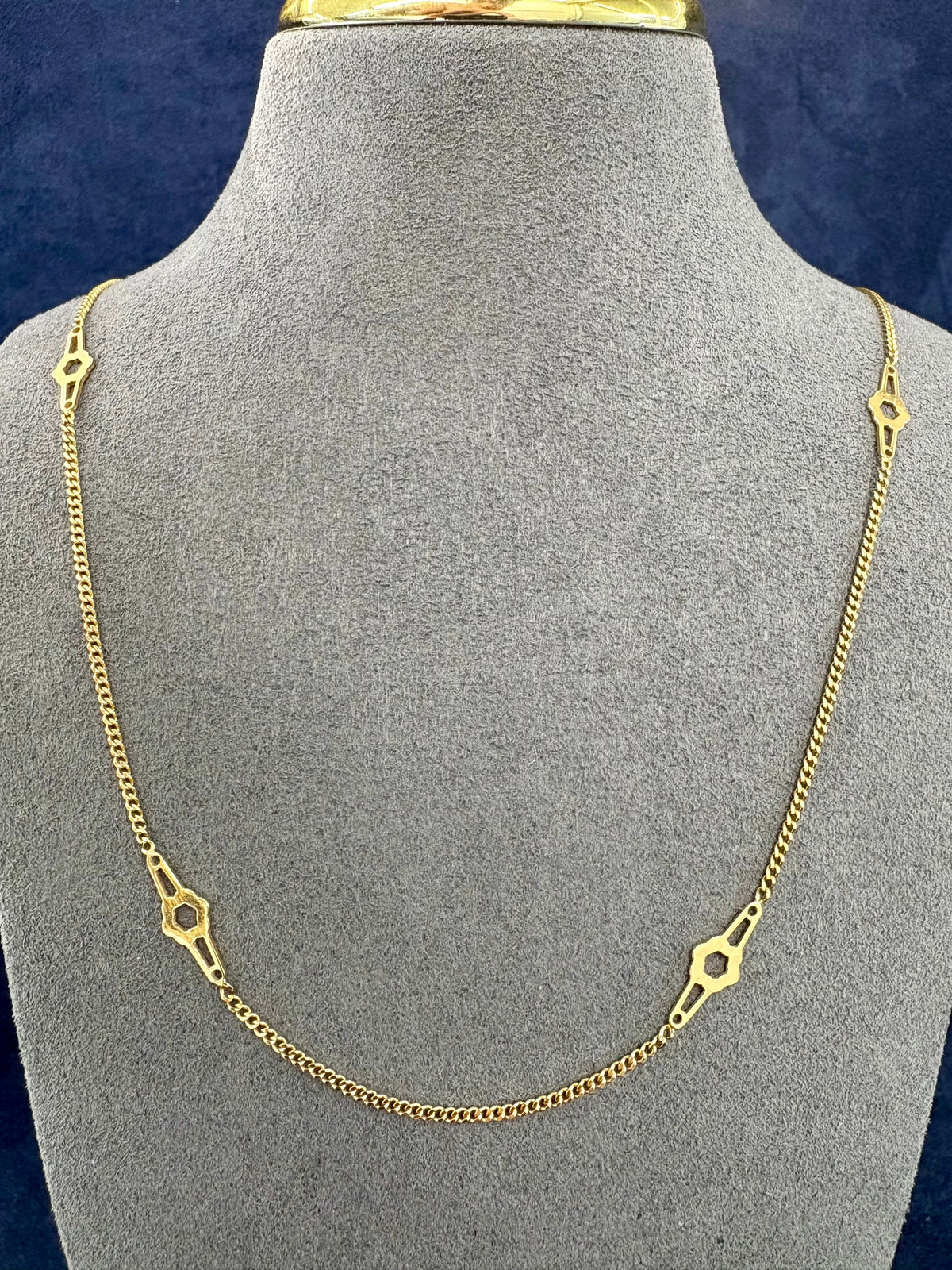18K Gold Geo Link Chain - additional product view 5