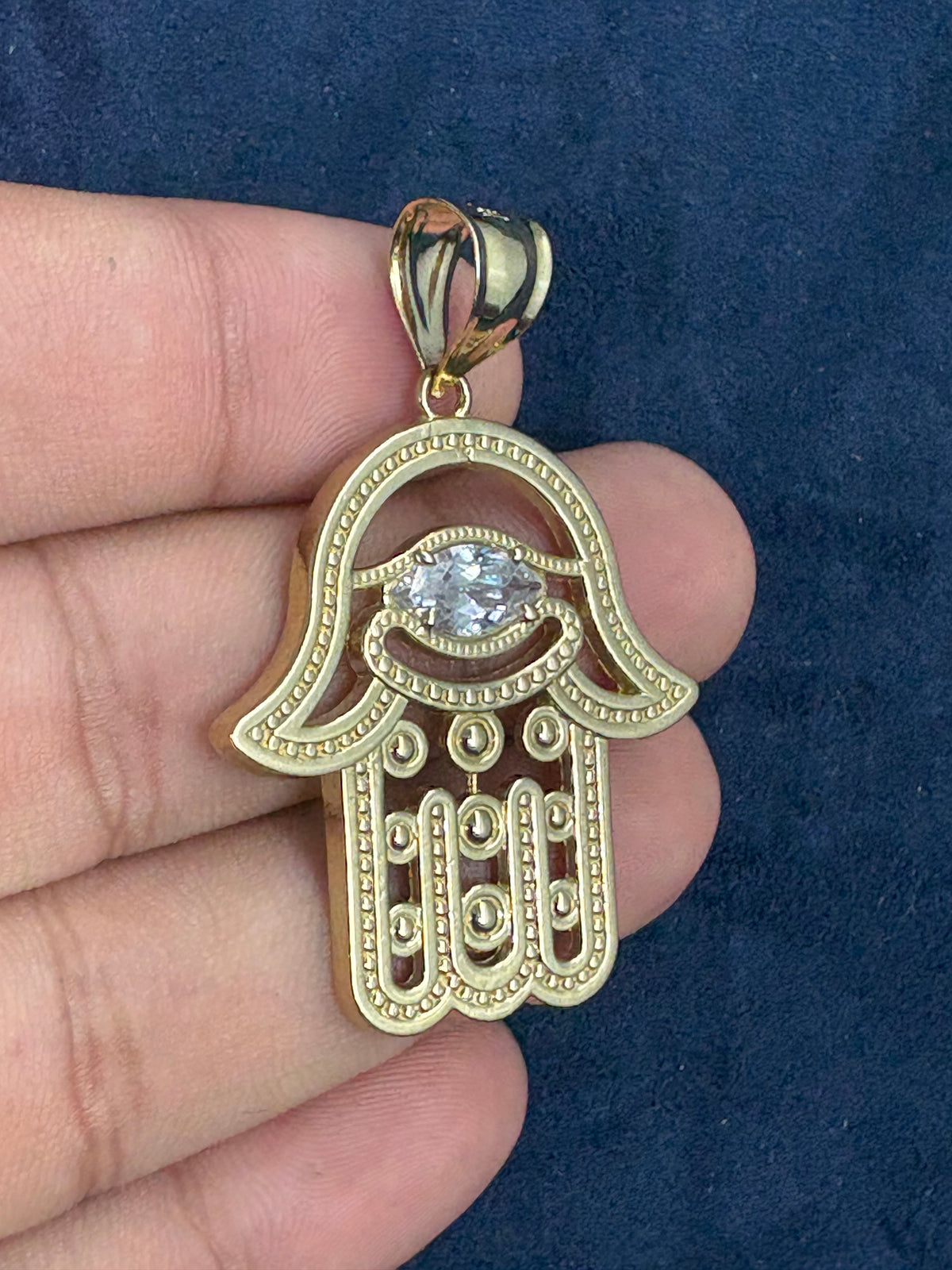 10K Gold Hamsa Pendant with White Sapphire Stone - additional product view 3