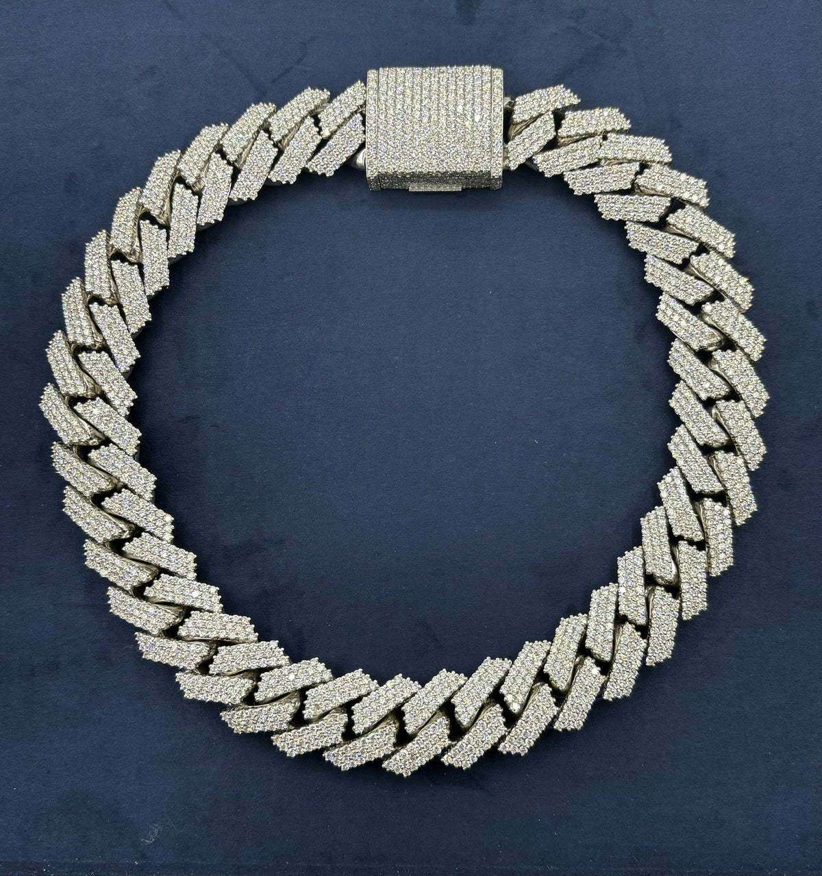 14K White Gold Jumbo 27mm Diamond Cuban Chain - additional product view 4