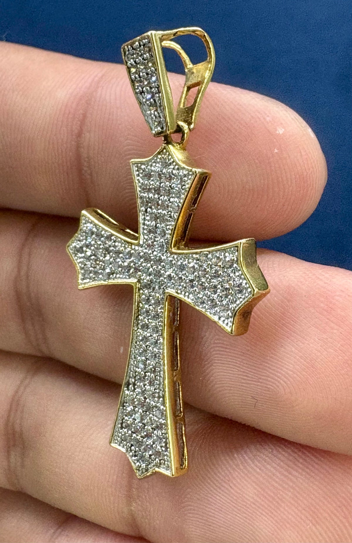 10K Gold Cross Pendant with White Sapphire ￼ - additional product view 3