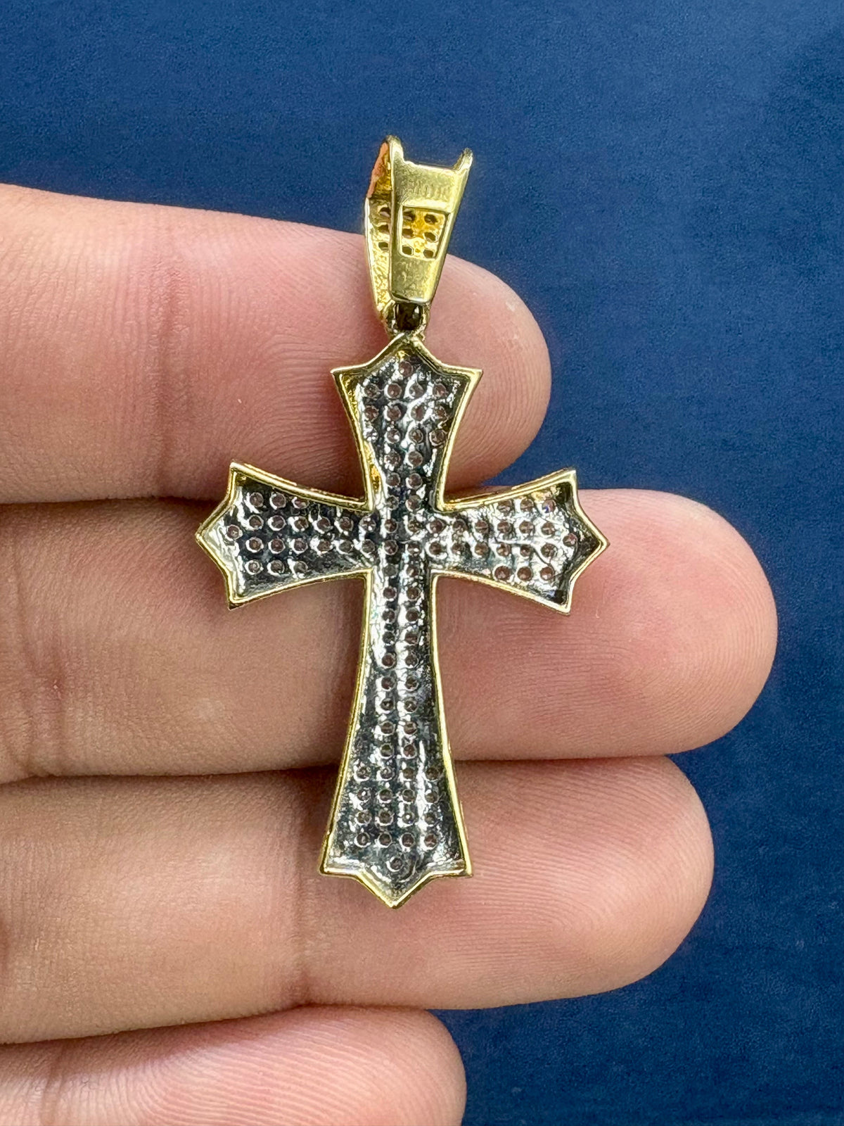 10K Gold Cross Pendant with White Sapphire ￼ - additional product view 6