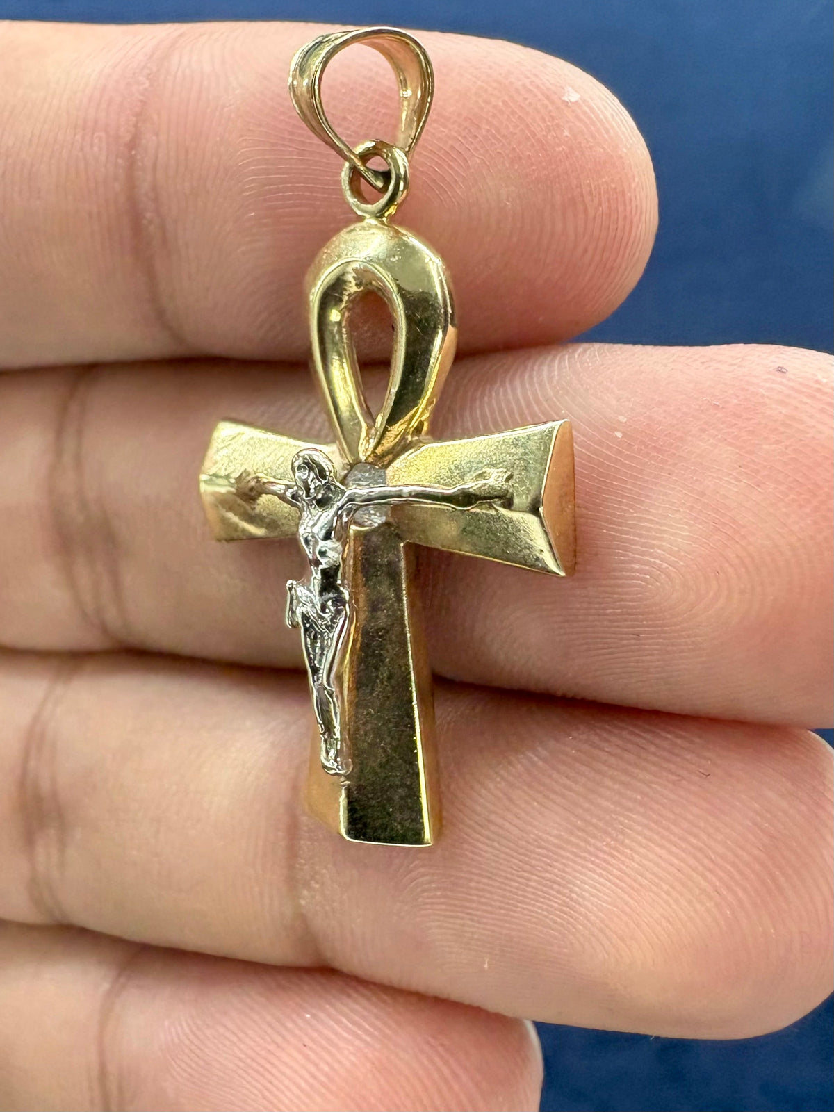 10K Gold Cross Pendant with Jesus￼ - additional product view 4