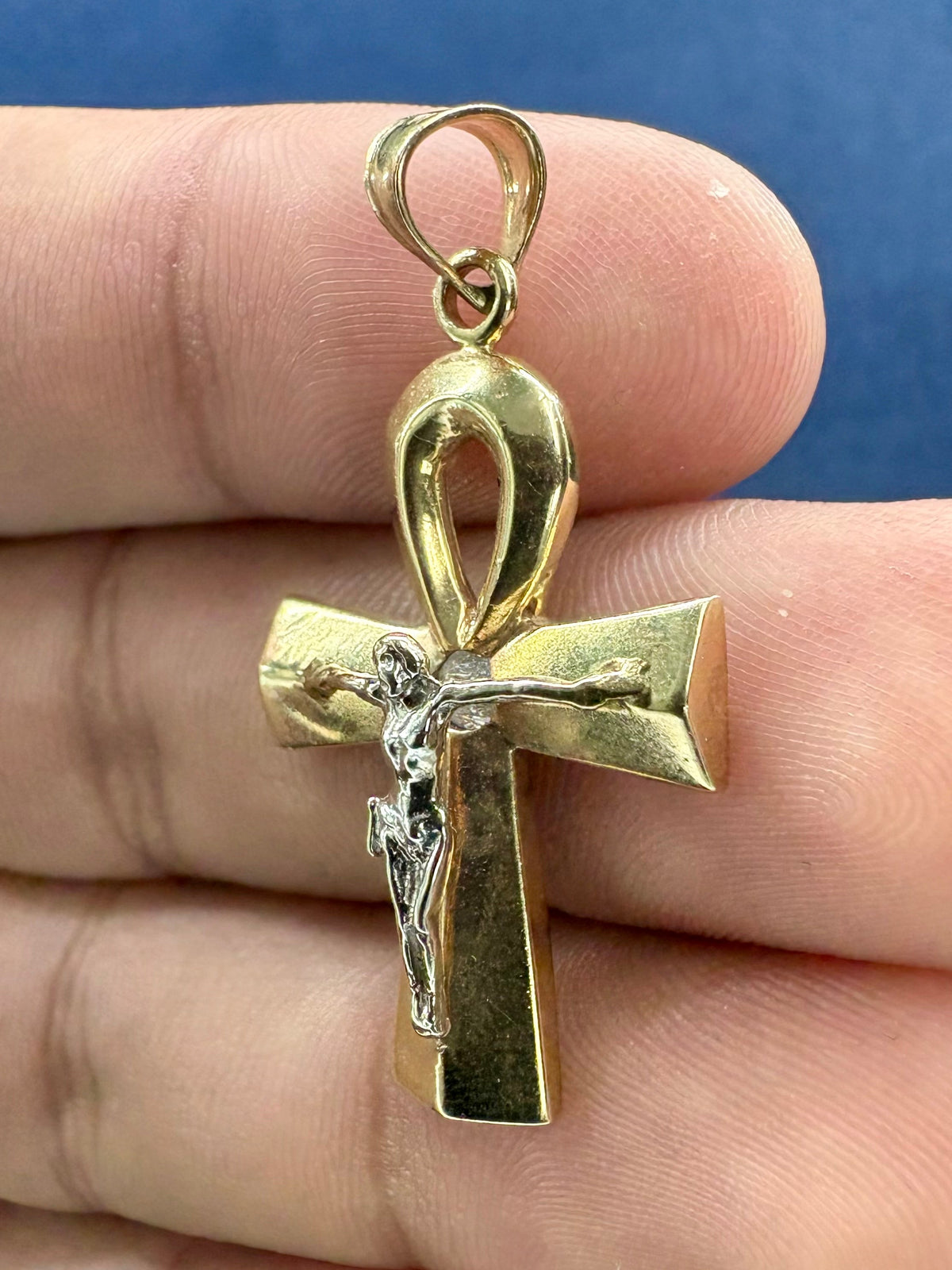 10K Gold Cross Pendant with Jesus￼ - additional product view 5
