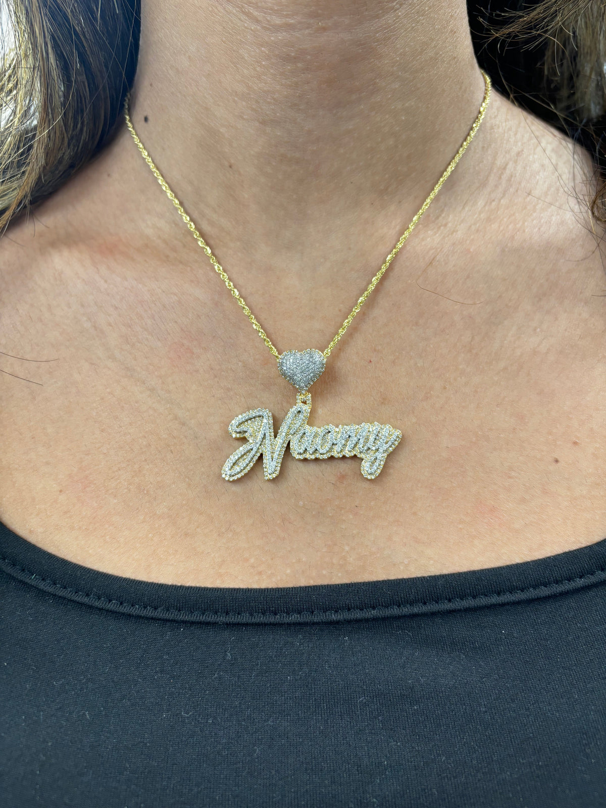 10K Gold Custom Naomy Name Diamond Pendant - additional product view 2