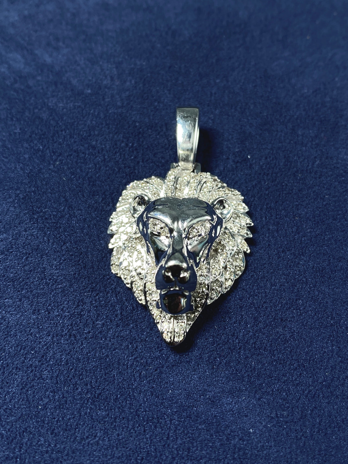 14K Gold Proud Lion Head Pendant - additional product view 3