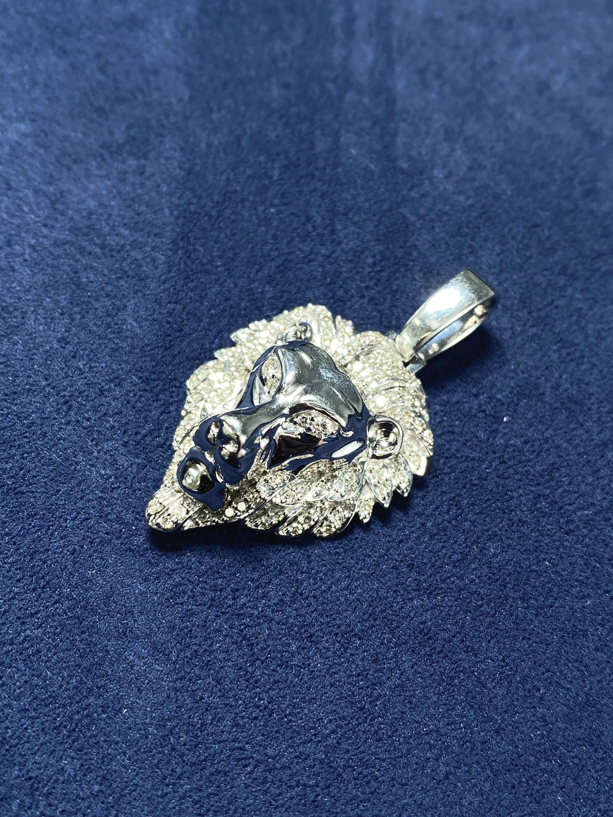 14K Gold Proud Lion Head Pendant - additional product view 4