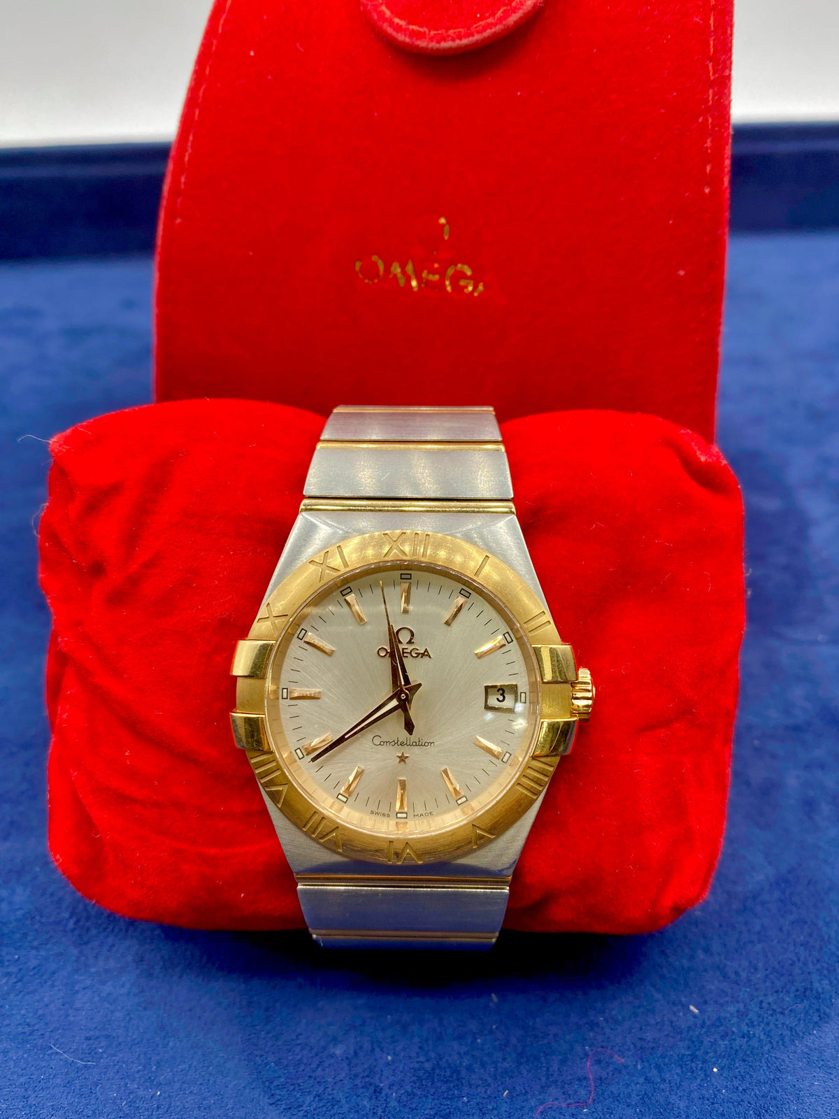 Omega Constellation Quartz 35mm Watch - additional product view 2