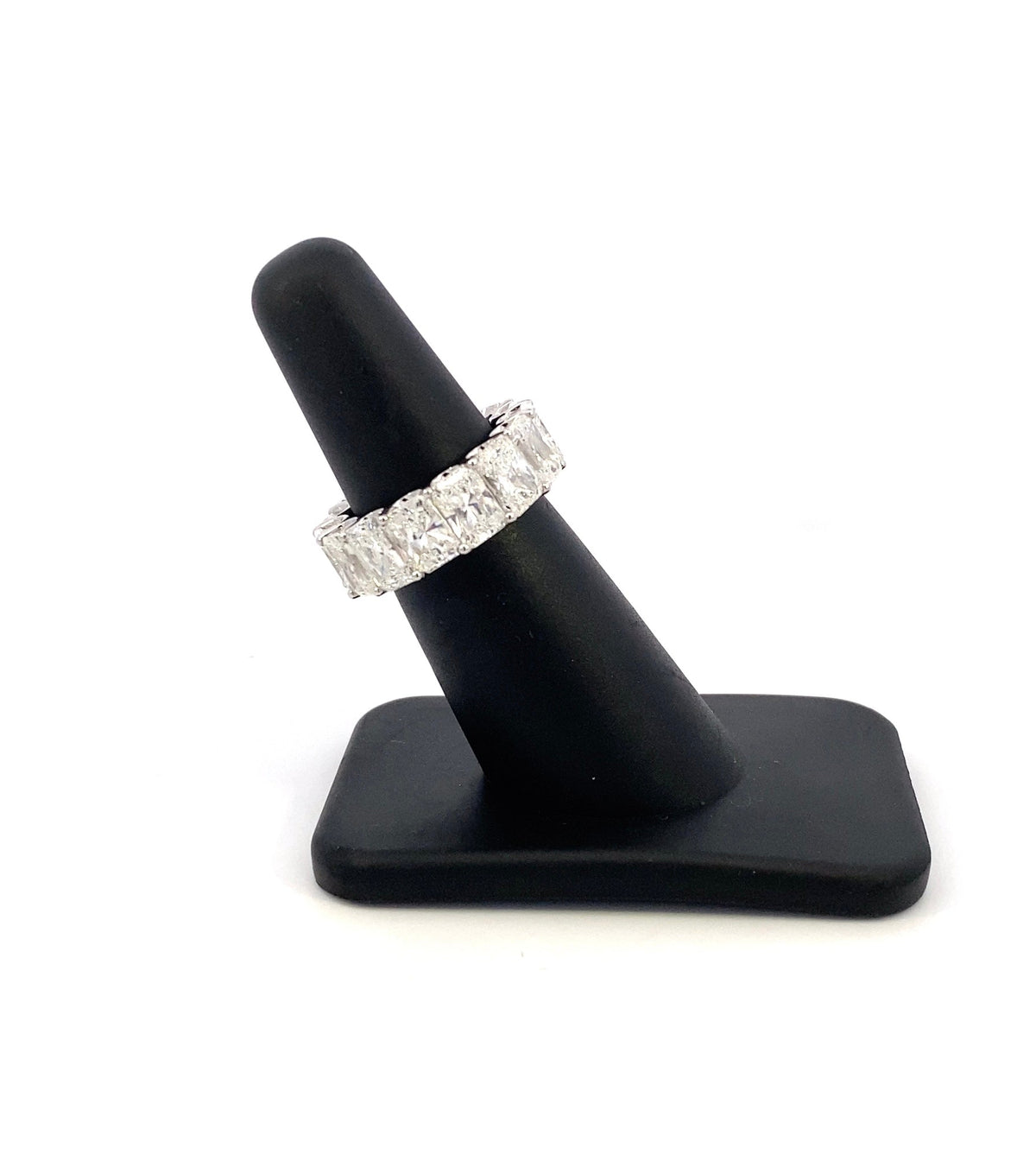 Radiant Cut Elegant Diamond Ring Band - additional product view 5