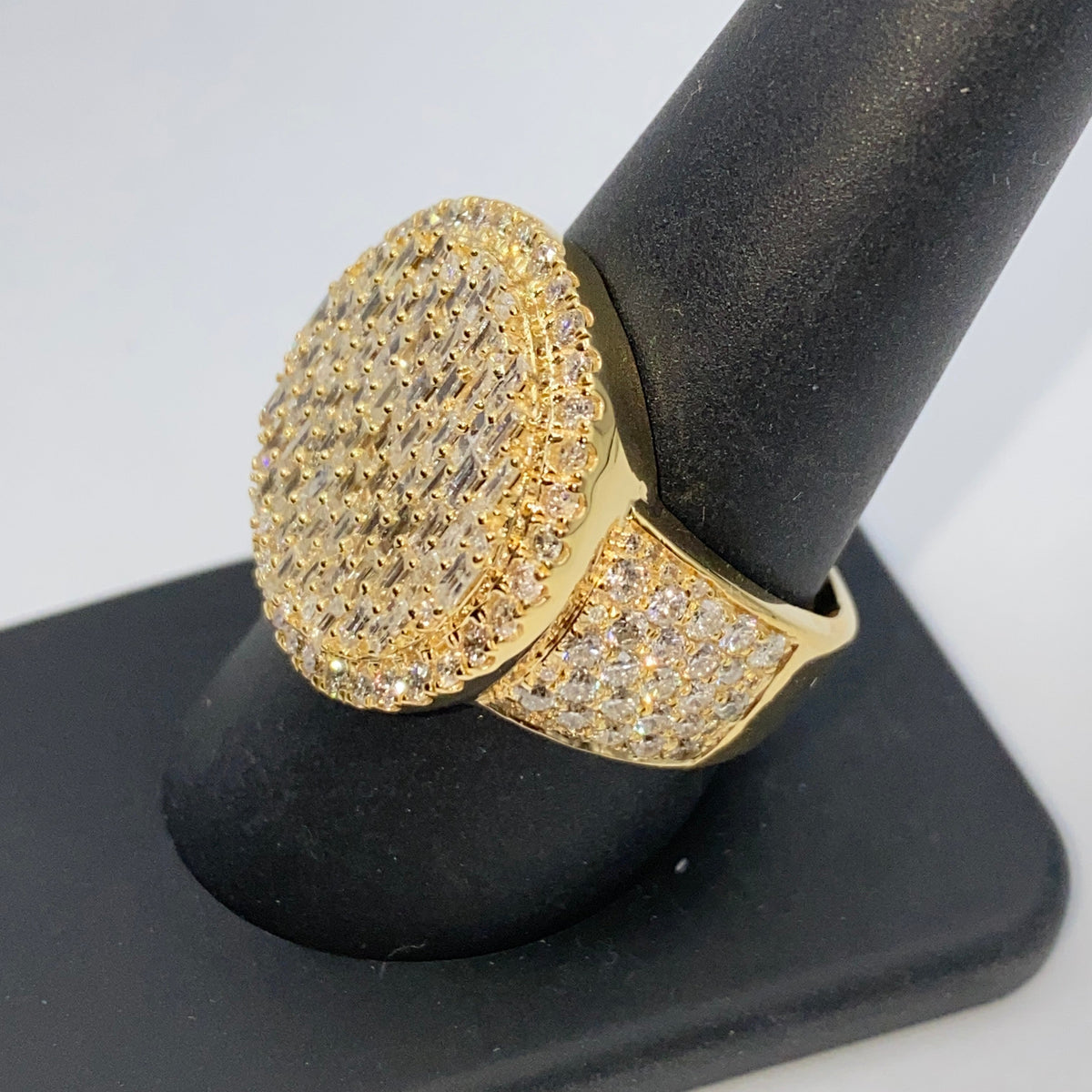 14K Gold 22.3M Circle Diamond Ring - additional product view 8