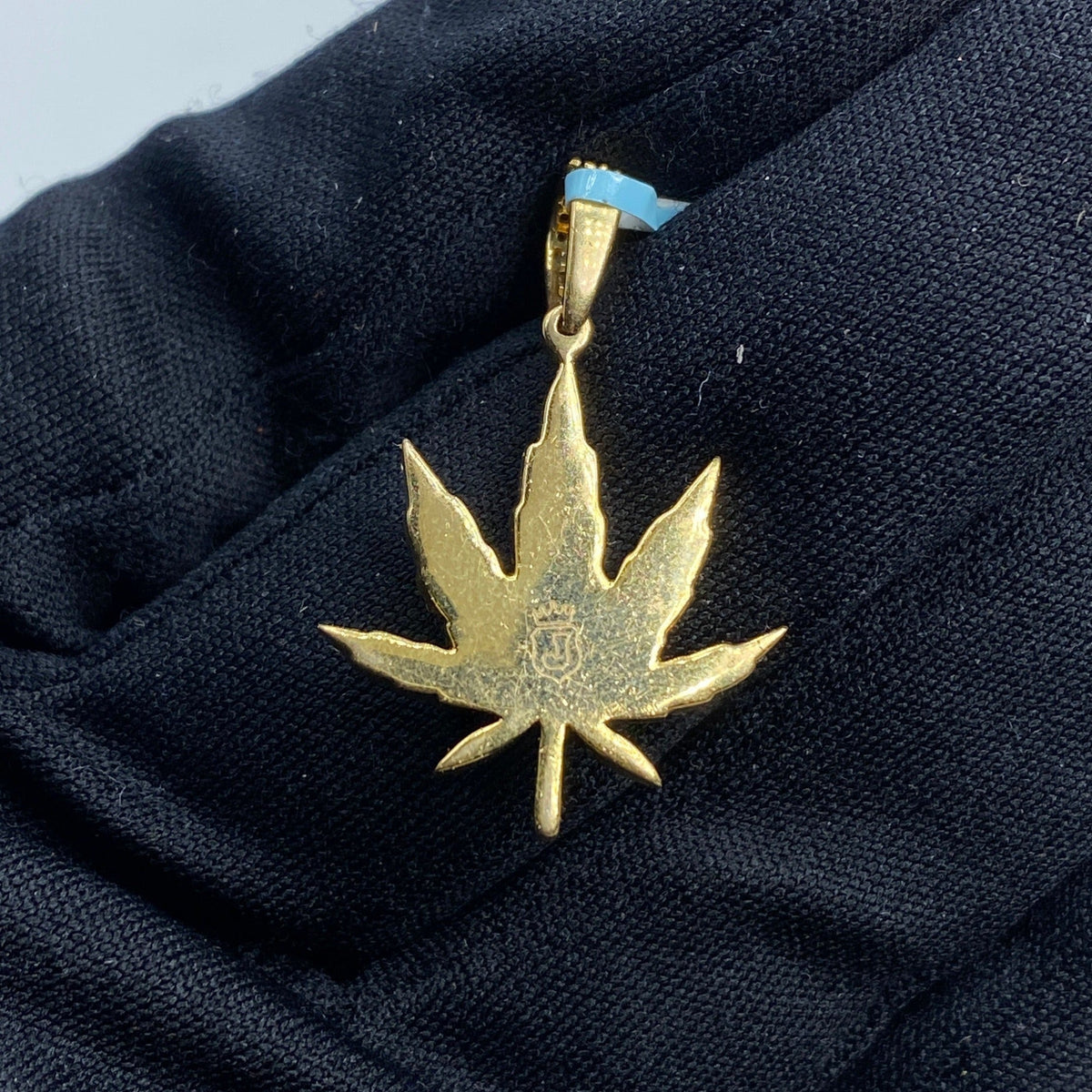 14K Gold Weed Cannabis Ganja Diamond Pendant - additional product view 4
