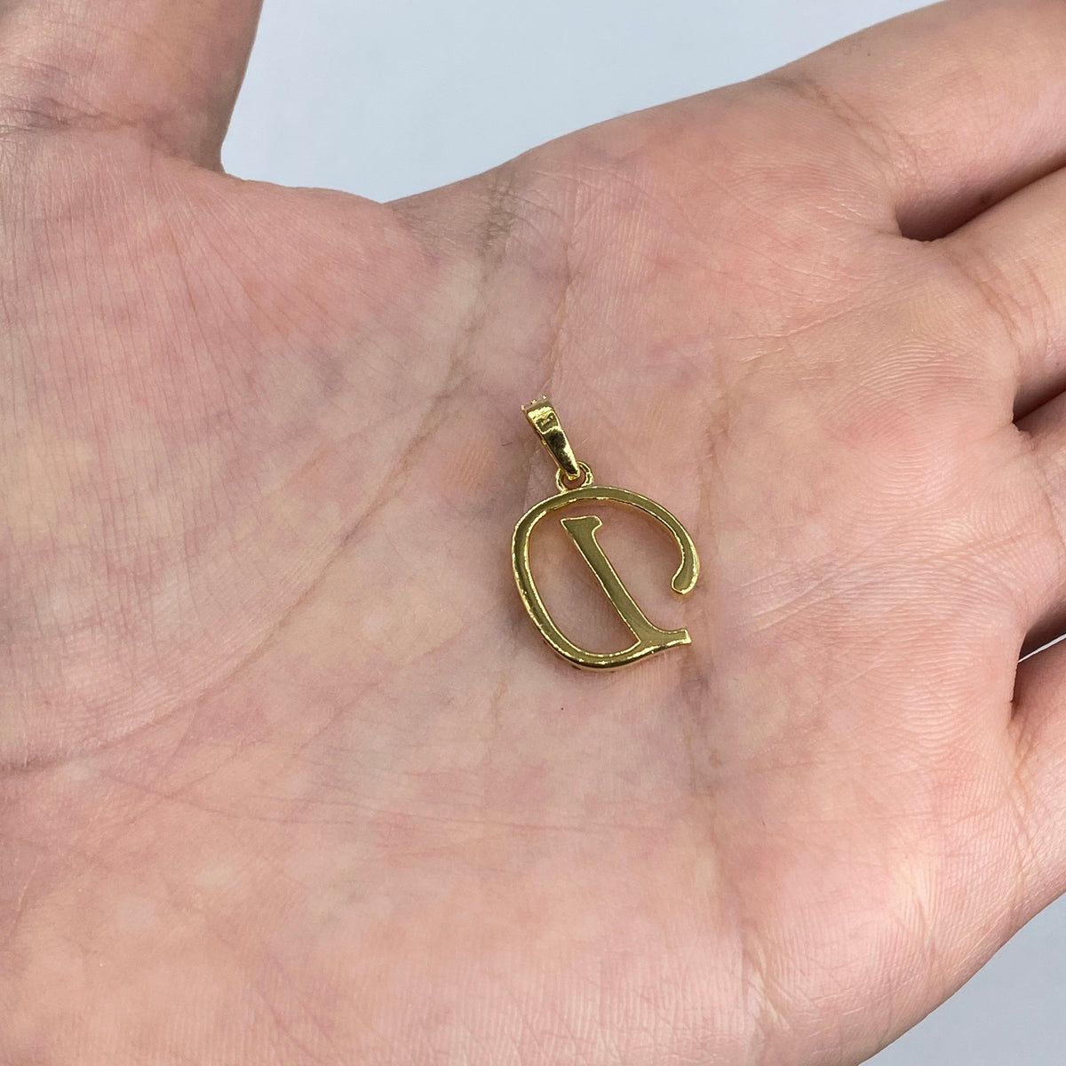 10K Gold Cursive D Initial Diamond Pendant - additional product view 4