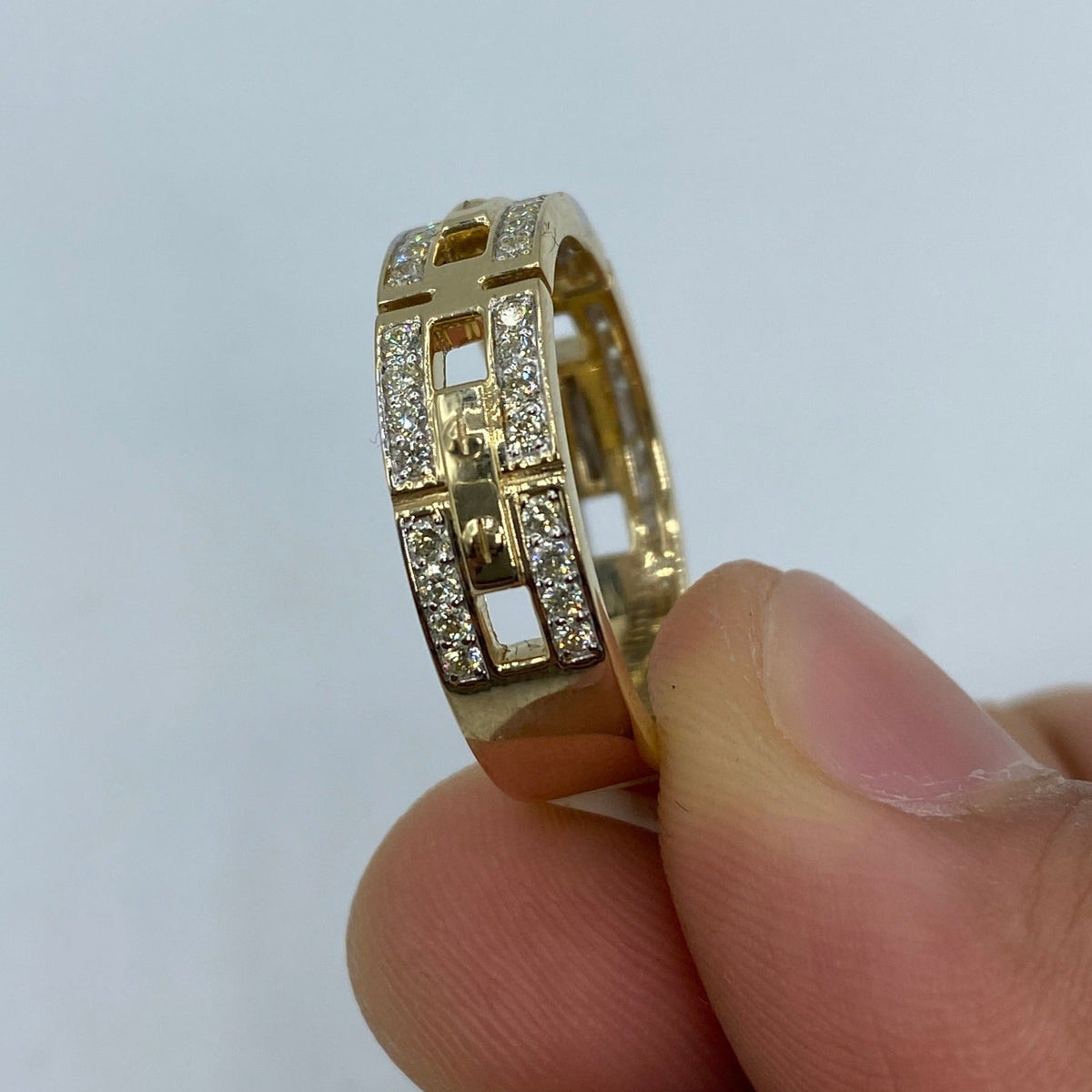 10K Gold Anniversary Link Diamond Band - additional product view 5