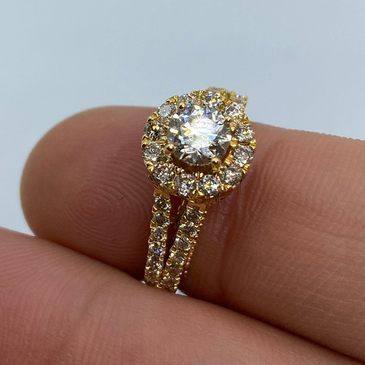 14K Gold Large Stone Diamond Engagement Ring - additional product view 4