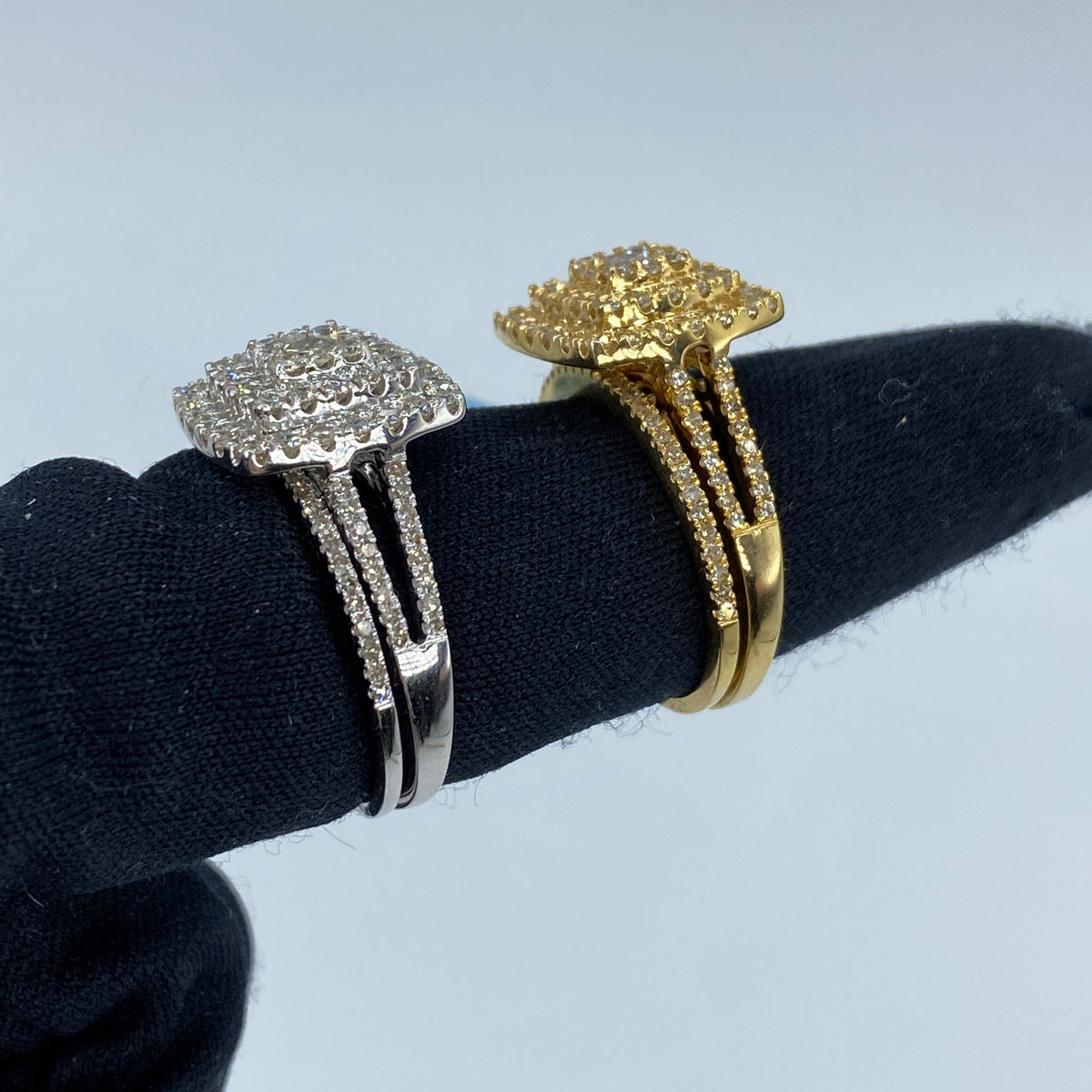 14K Gold Square Halo Circle Center Stone Engagement Diamond Ring - additional product view 5