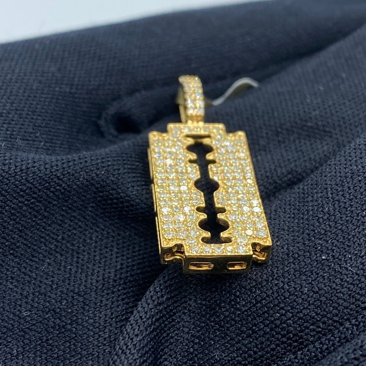 Razor Diamond Pendant - additional product view 4