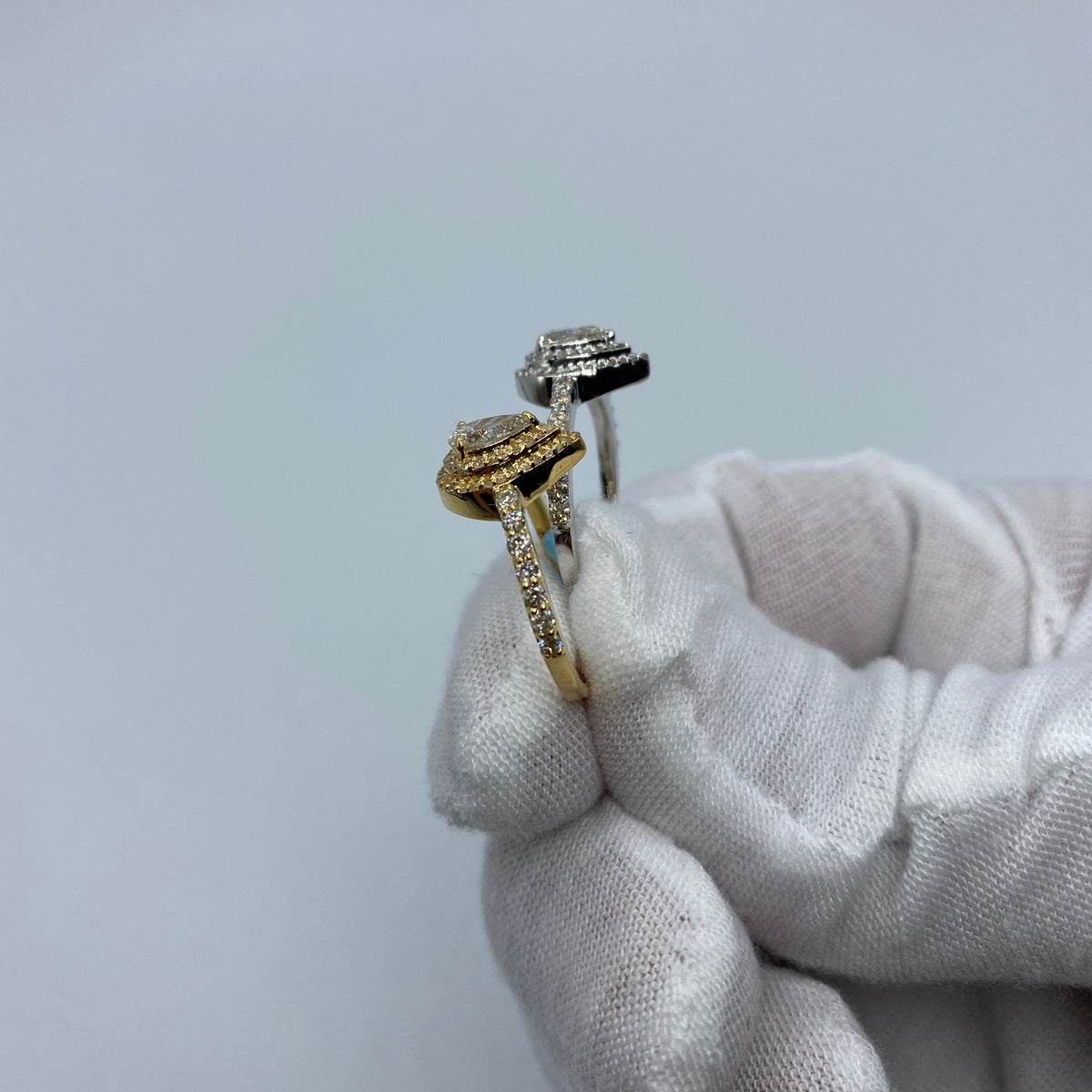 14K Gold Large Pear Stone Diamond Engagement Ring - additional product view 5