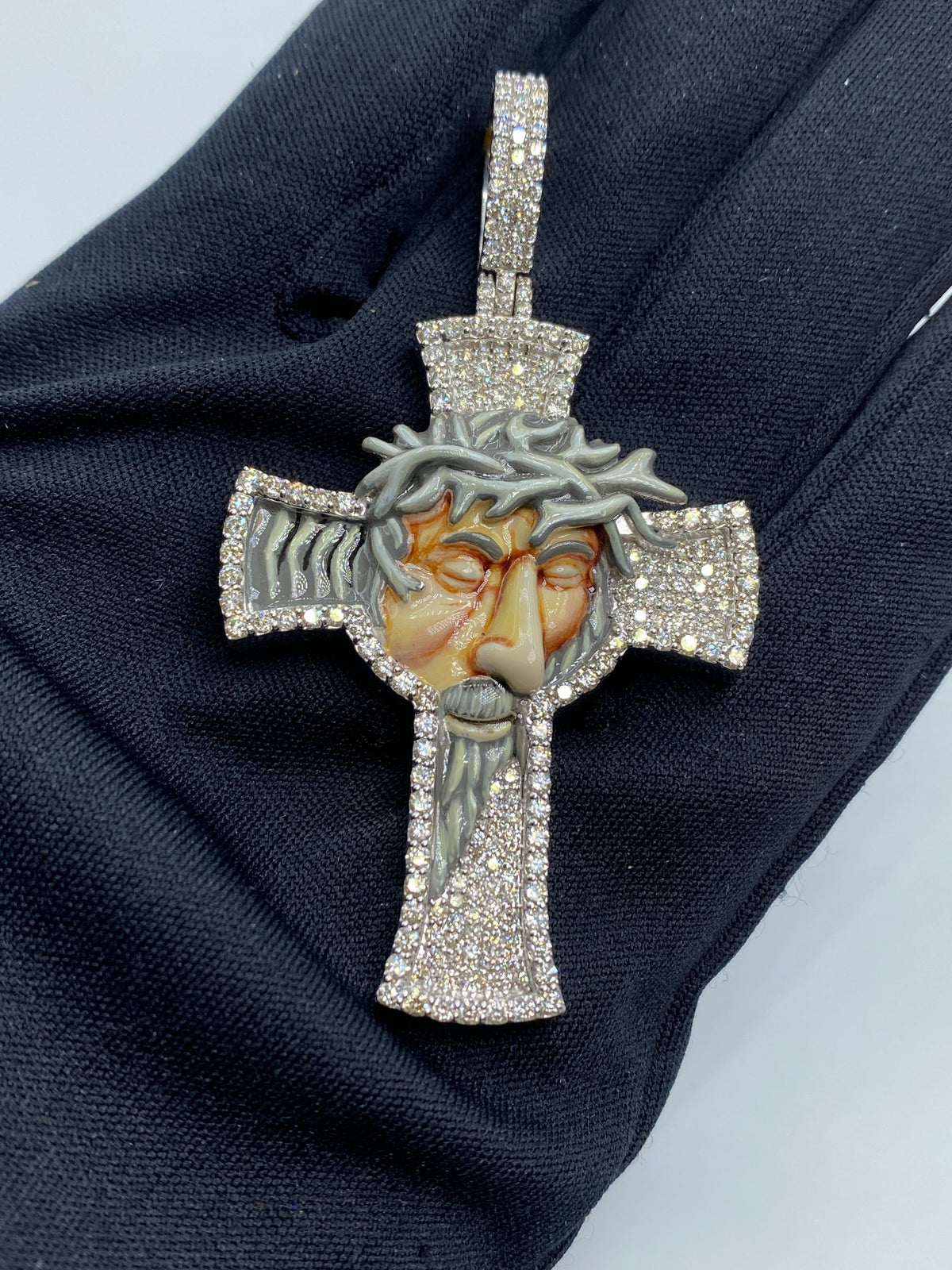 10K Gold Jesus Cross Enamel Diamond Pendant 3.7 Ct - additional product view 2