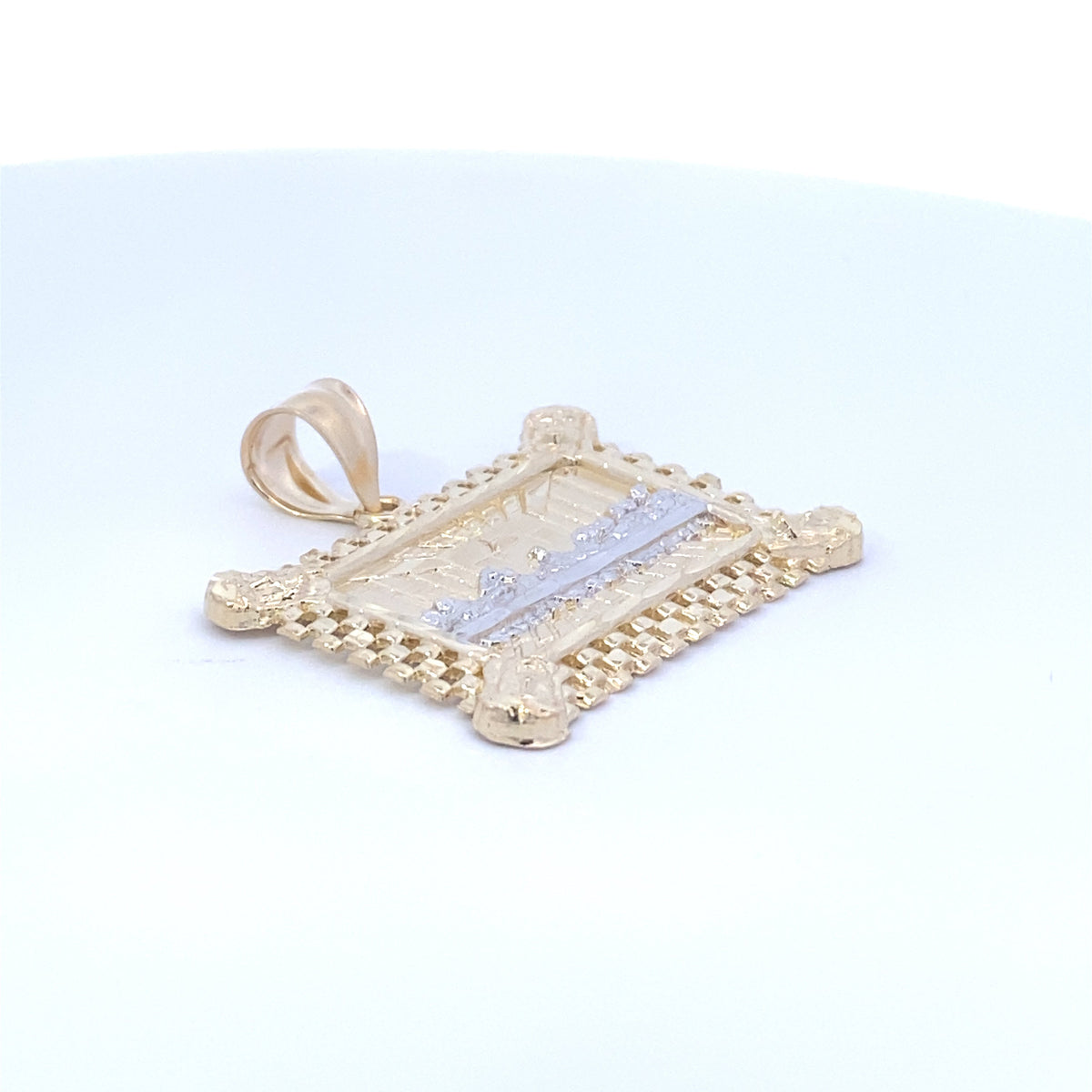 10K Gold Last Supper Pendant- 1.7 in - additional product view 3