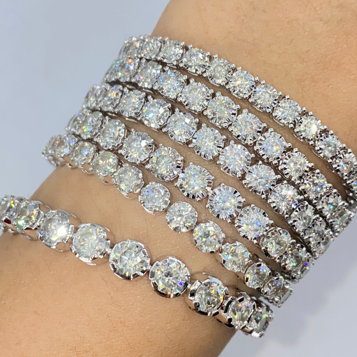 14K Gold Tennis Diamond Bracelet 7 in - additional product view 2