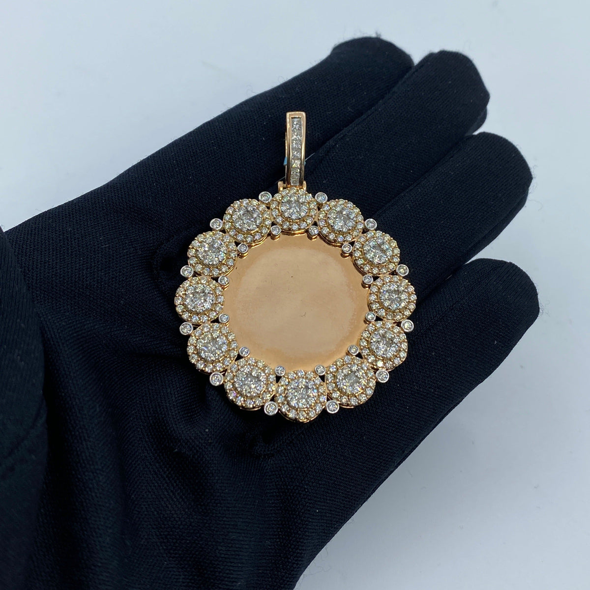 14K Gold Circle Flower Diamond Picture Photo Pendant - additional product view 2