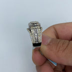 14K Gold Circle Ring with Diamond Baguette Sides - additional product view 9