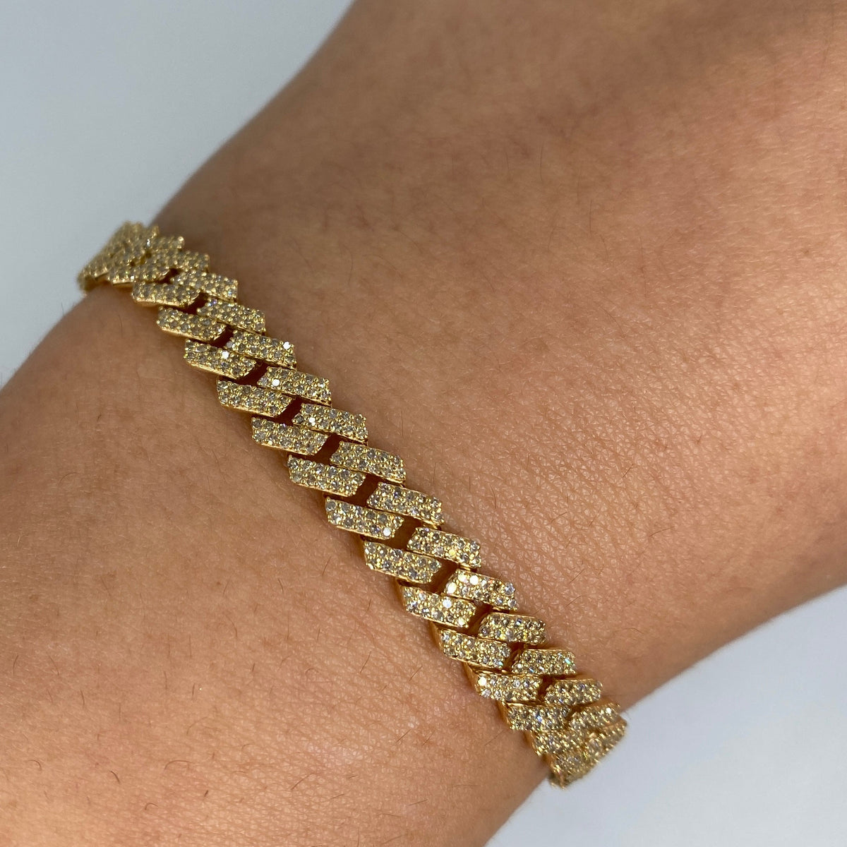 14K Gold 8mm Cuban Link Diamond Bracelet 7–8 in - additional product view 4