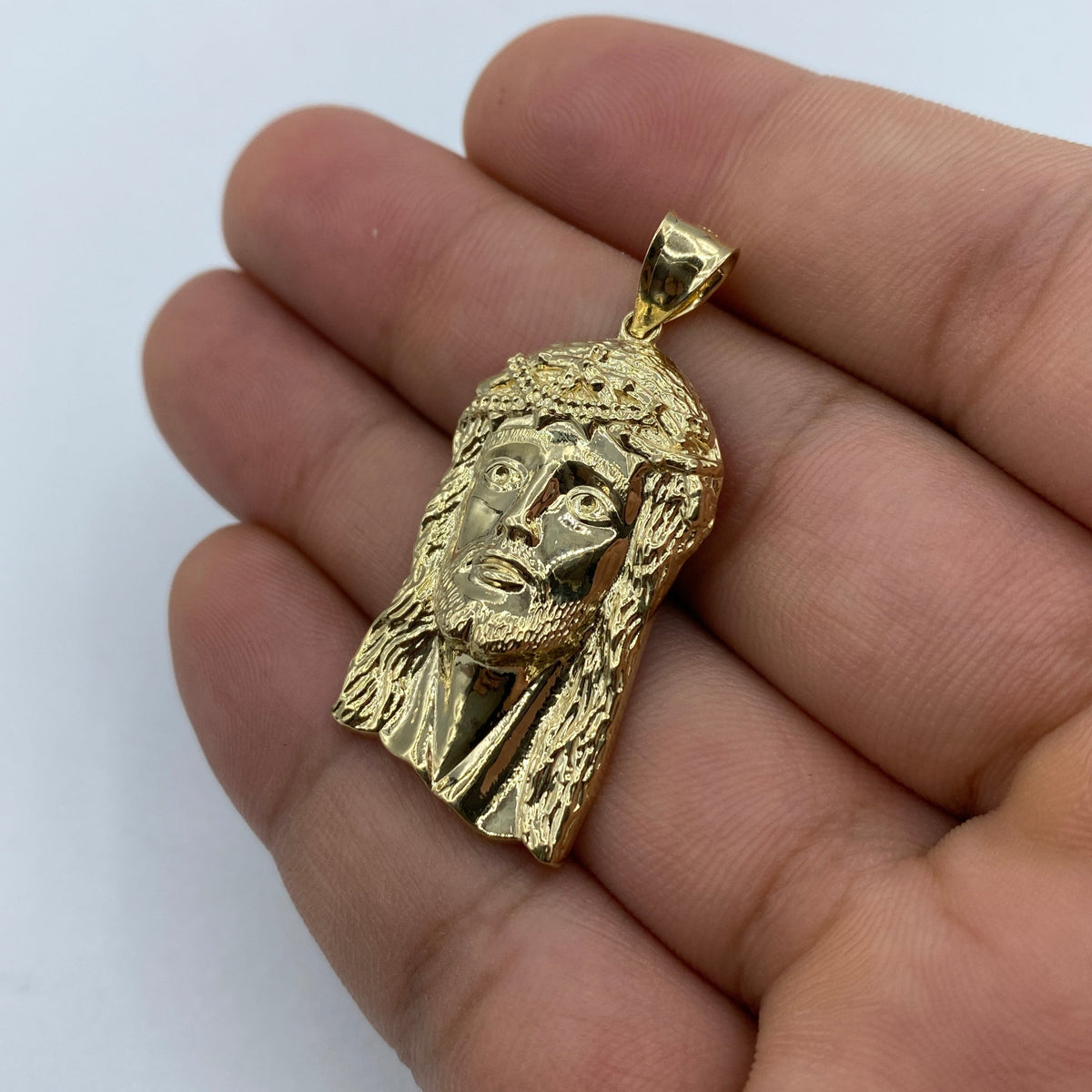 14K Gold Jesus Head Pendant 1.6 in - additional product view 4
