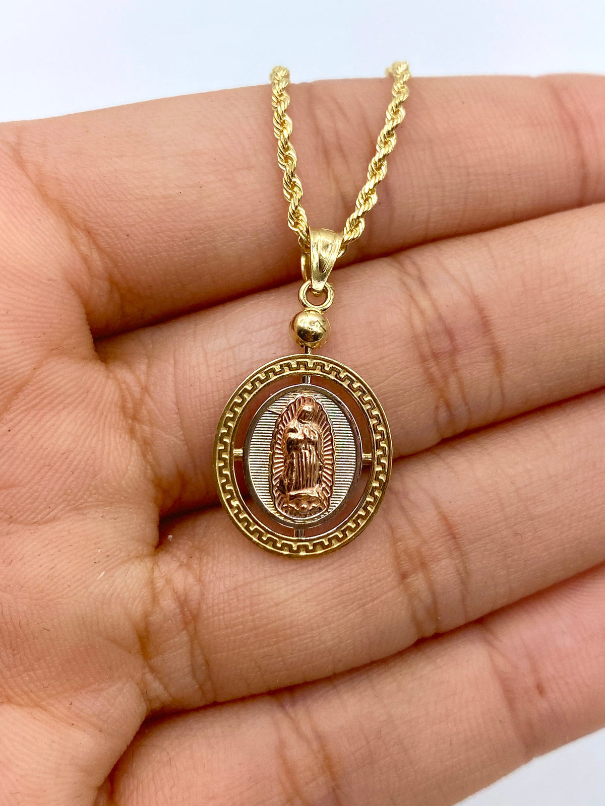 14K Gold Jesus Medallion Pendant - additional product view 4