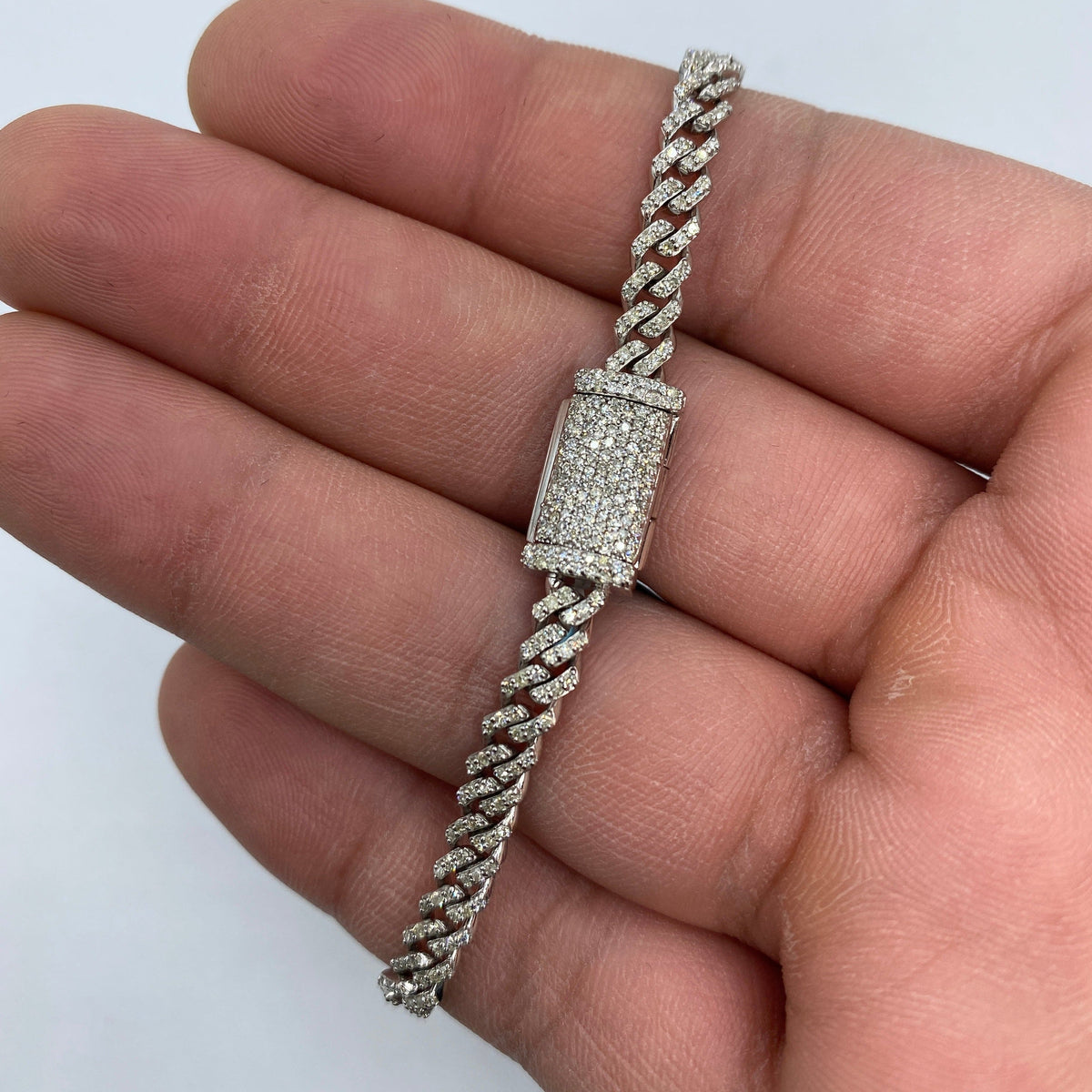 14K Gold 5mm Cuban Link Diamond Bracelet 7–8 in in white gold, 7" - close-up product photo