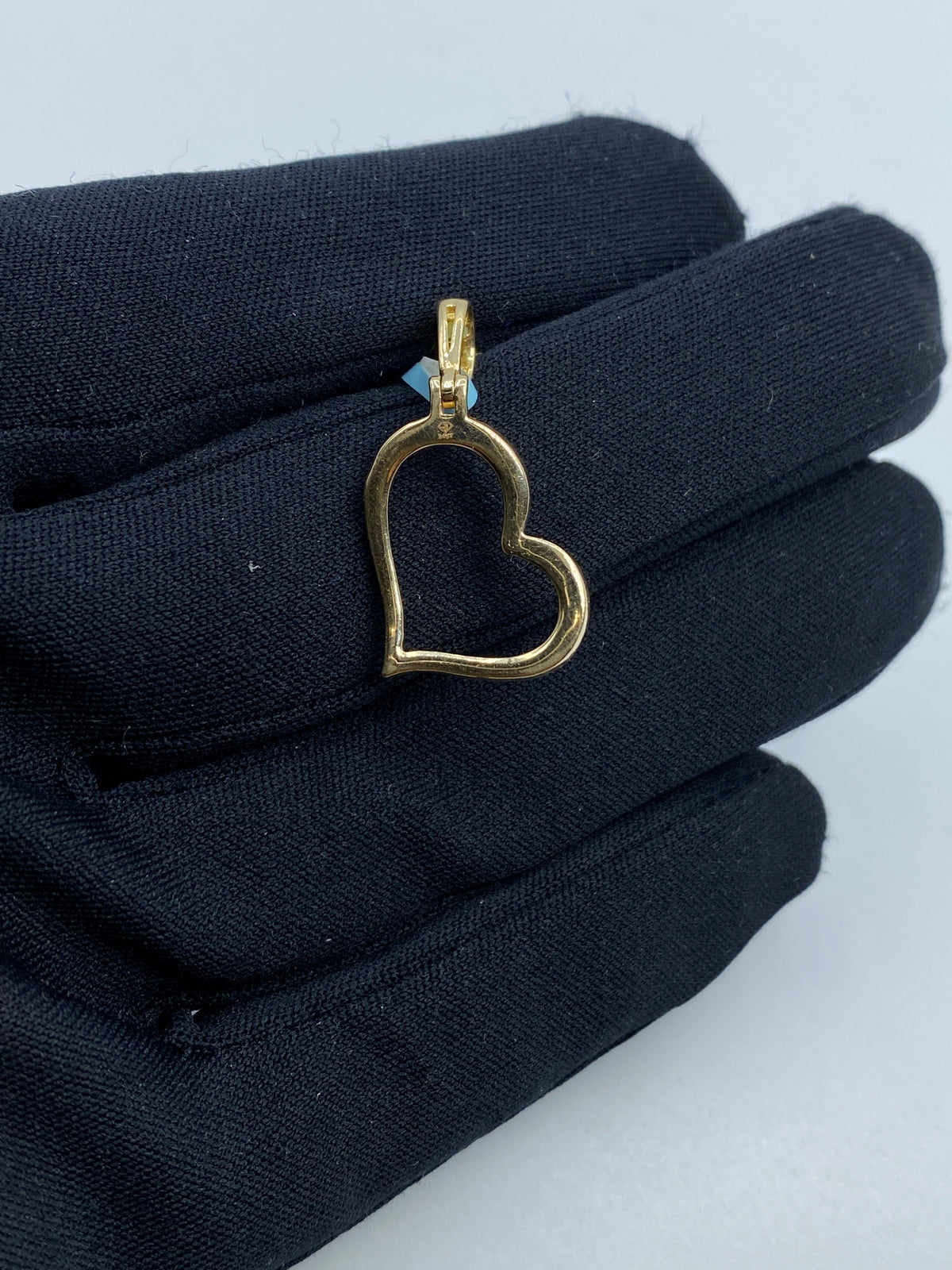 14K Gold Heart Yellow Outline Diamond Pendant - additional product view 3