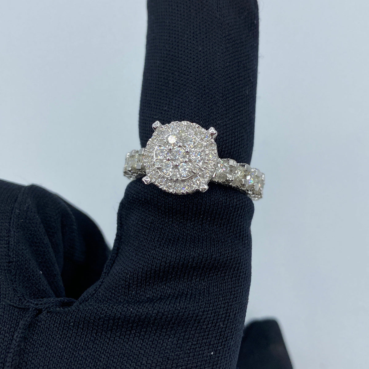 14K Gold Jumbo Circle Halo Diamond Engagement Ring with Band - additional product view 2