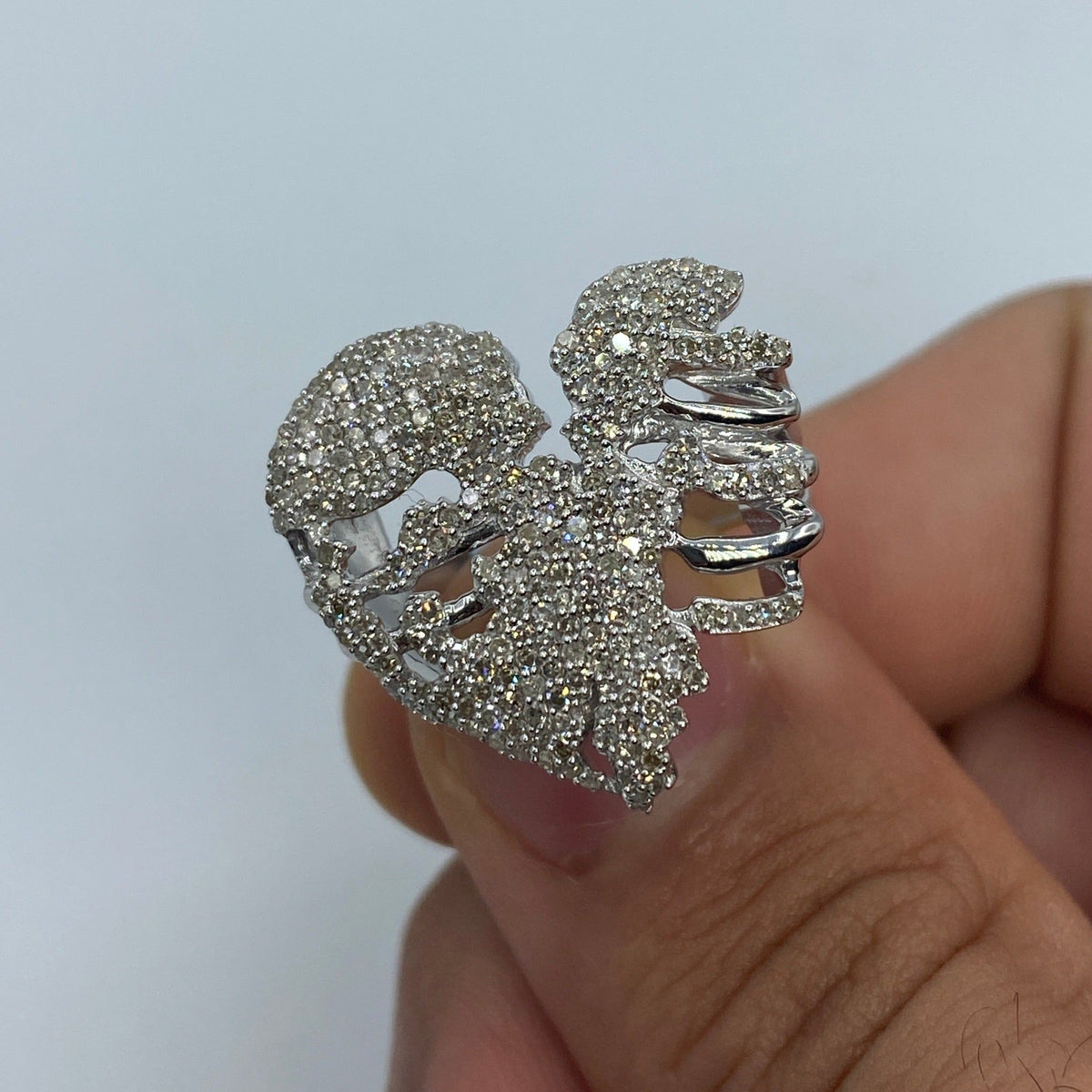 14K Gold Zombie Heart Diamond Ring in white gold - close-up product photo
