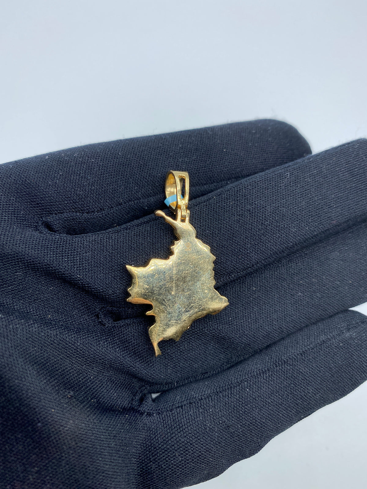 14K Gold Colombia Diamond Pendant - additional product view 5