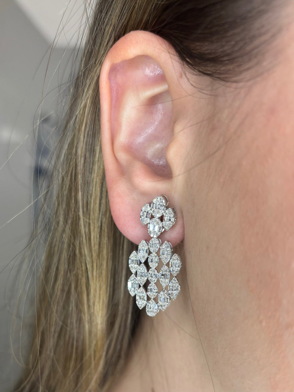 14K Gold Bridal El Trebol Baguette Hanging Diamond Earrings - additional product view 4