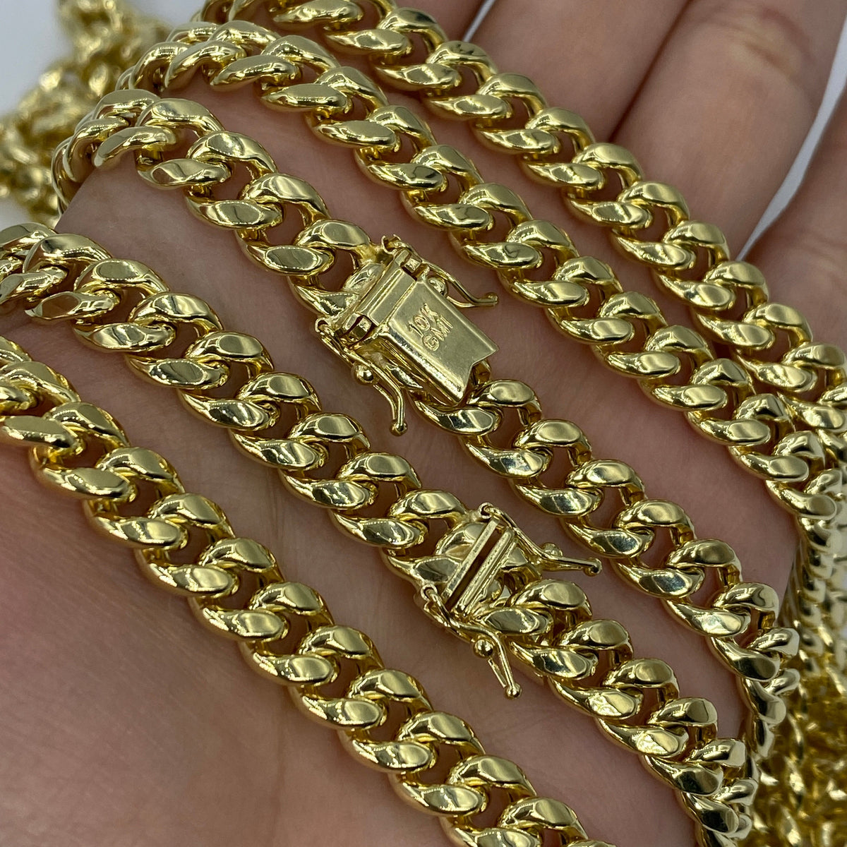 10K Gold 8mm Miami Cuban Link Diamond Chain 18–28 in - additional product view 4
