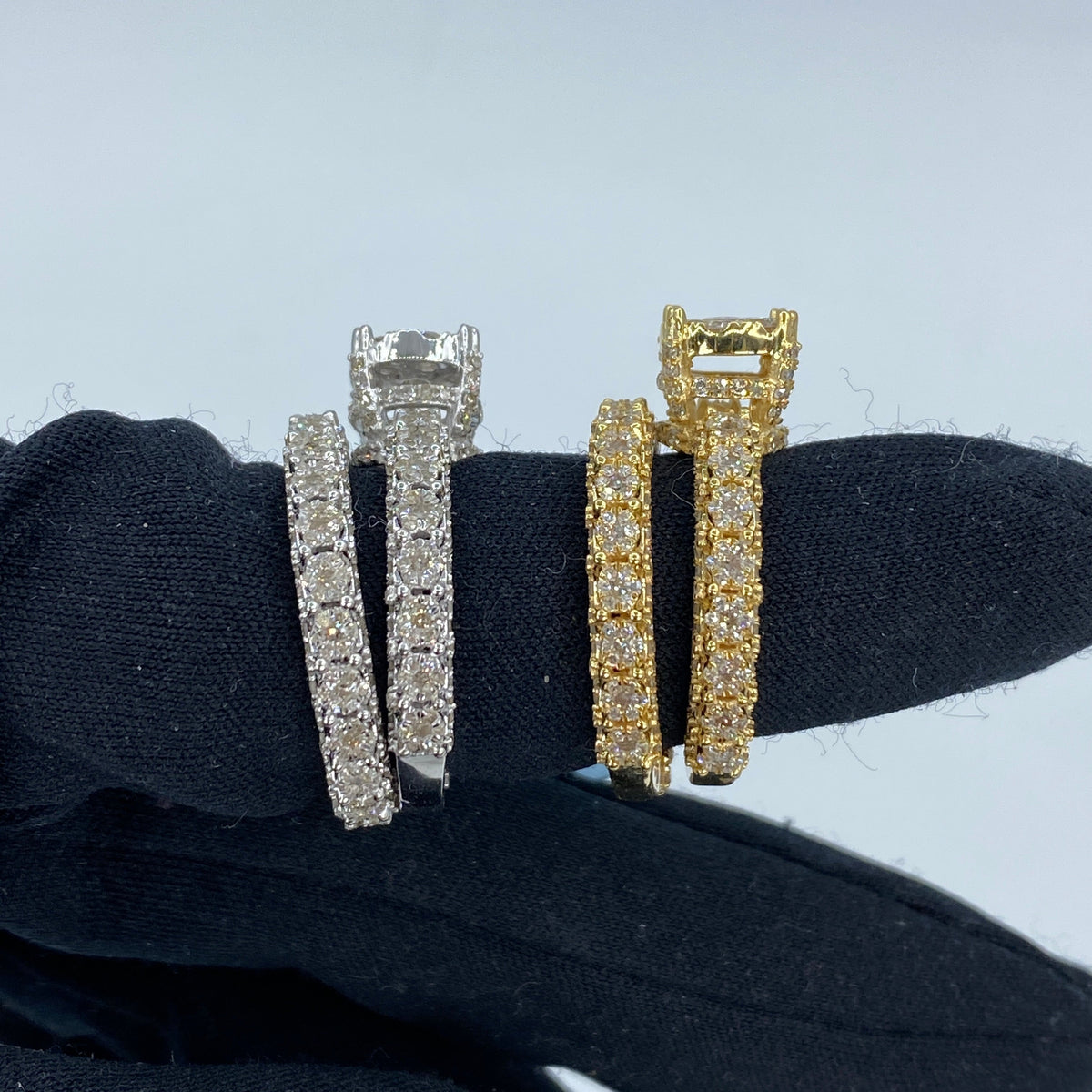 14K Gold Bloom Circle Diamond Engagement Ring with Stacking Band - additional product view 5