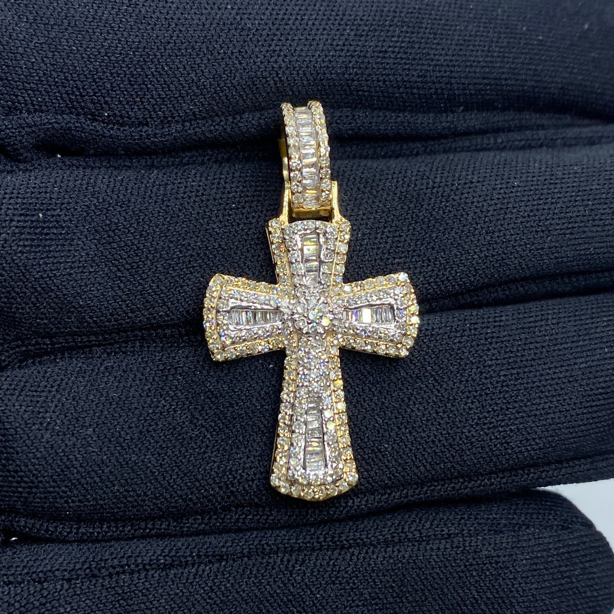 10K Gold Byzantine Cross Diamond Pendant in yellow gold - close-up product photo