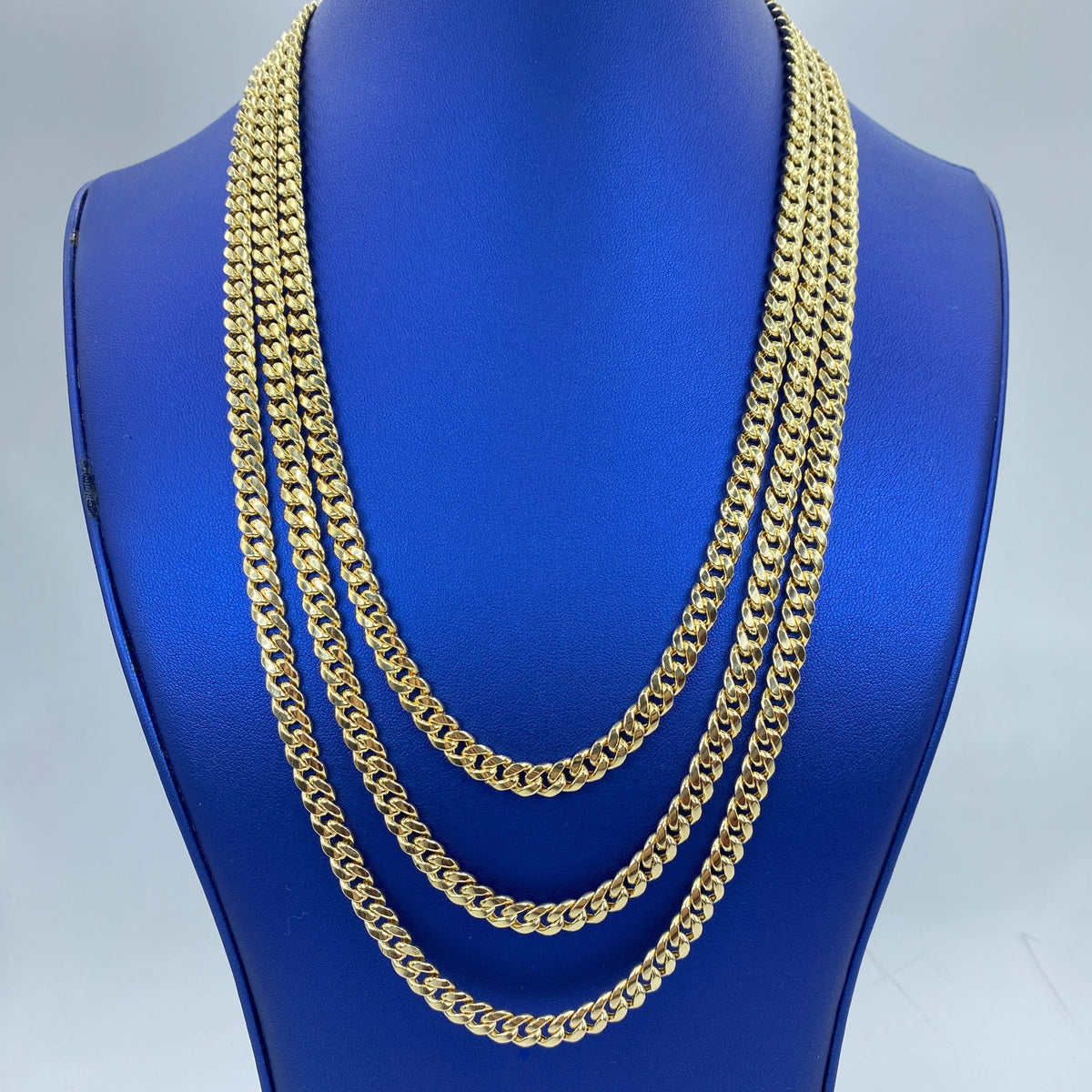 14K Gold 6mm Cuban Link Chain 20–24 in - additional product view 2