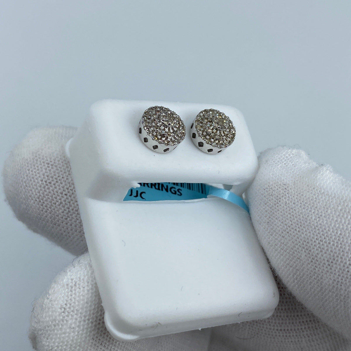 14K Gold Small Circle Cake Diamond Earrings - additional product view 7