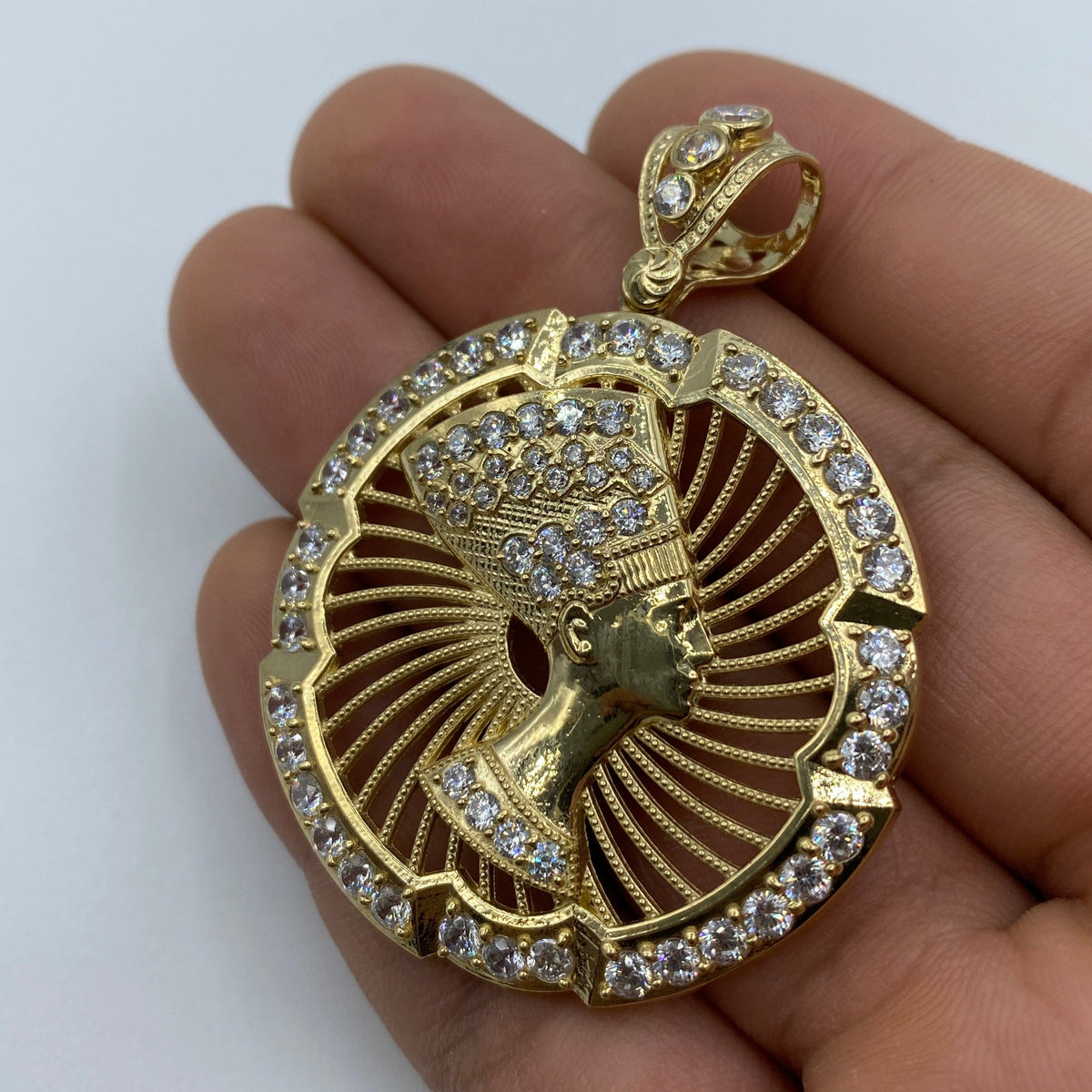 14K Gold Queen Nefertiti Pendant - additional product view 5