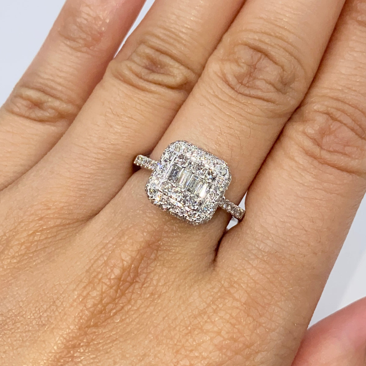 14K Gold Solána Square Diamond Engagement Ring in white gold - close-up product photo