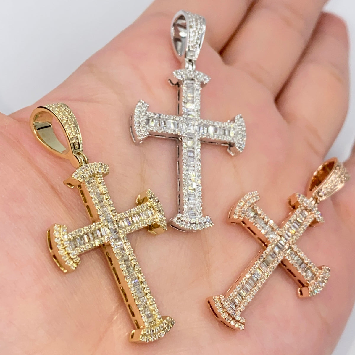 10K Gold Atlanta Cross Diamond Pendant - additional product view 7